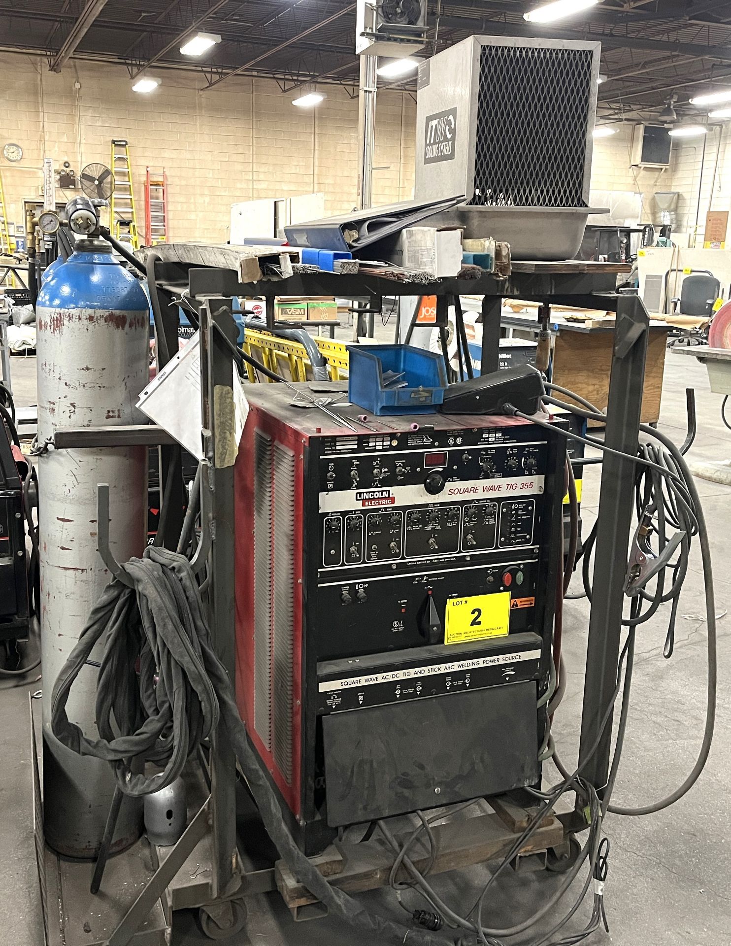 LINCOLN ELECTRIC SQUARE WAVE TIG-355 AC/DC TIG AND STICK ARC WELDING POWER SOURCE S/N: