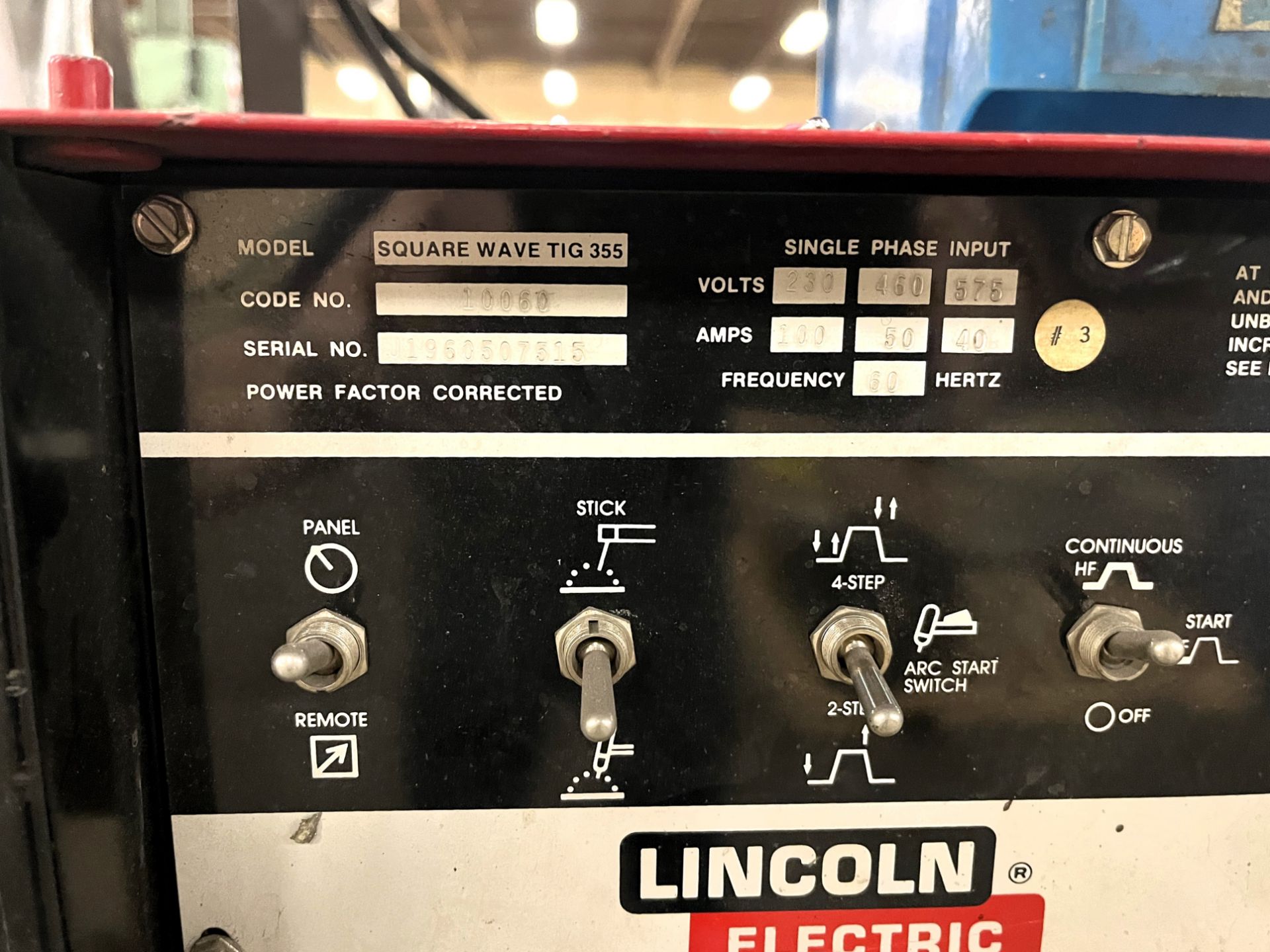 LINCOLN ELECTRIC SQUARE WAVE TIG-355 AC/DC TIG AND STICK ARC WELDING POWER SOURCE S/N: - Image 2 of 4