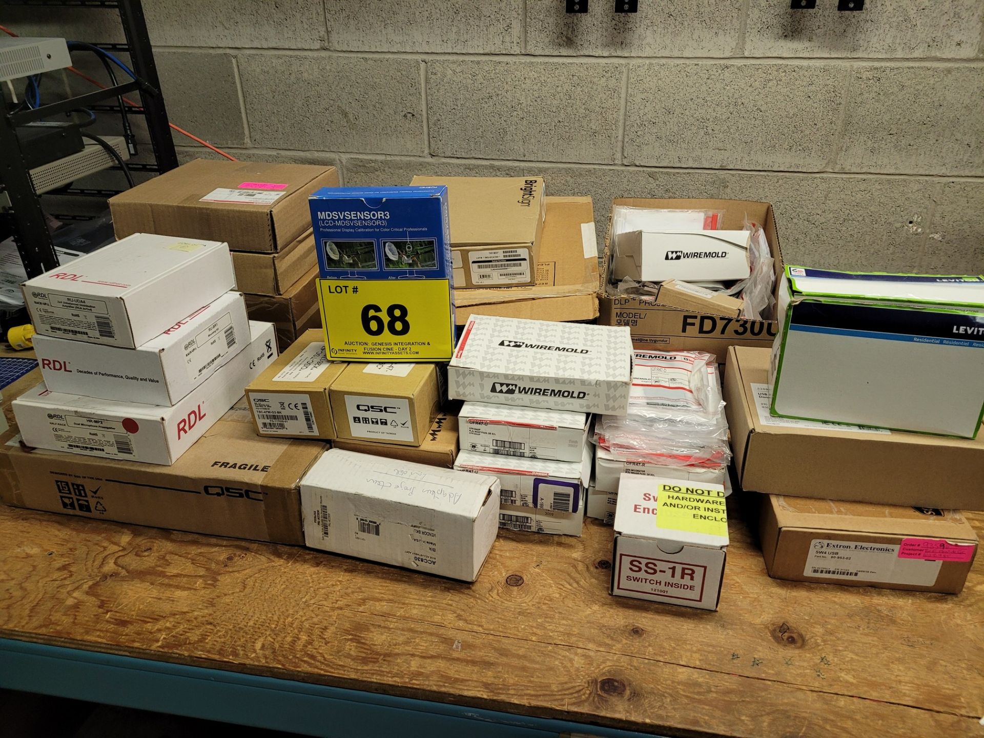 LOT OF ASST. WIREMOLD, BRIGHTSIGN, RDL AMPLIFIERS, ETC.