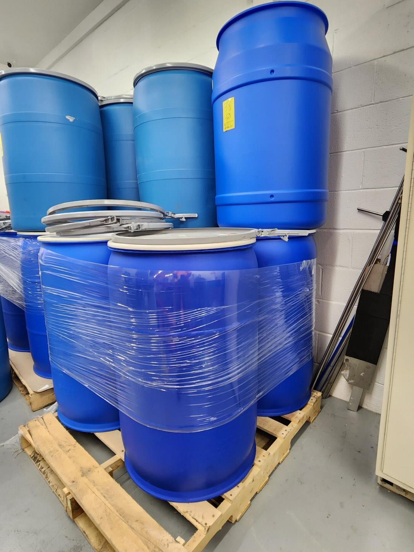 (6) 55gal Drums - Image 3 of 3