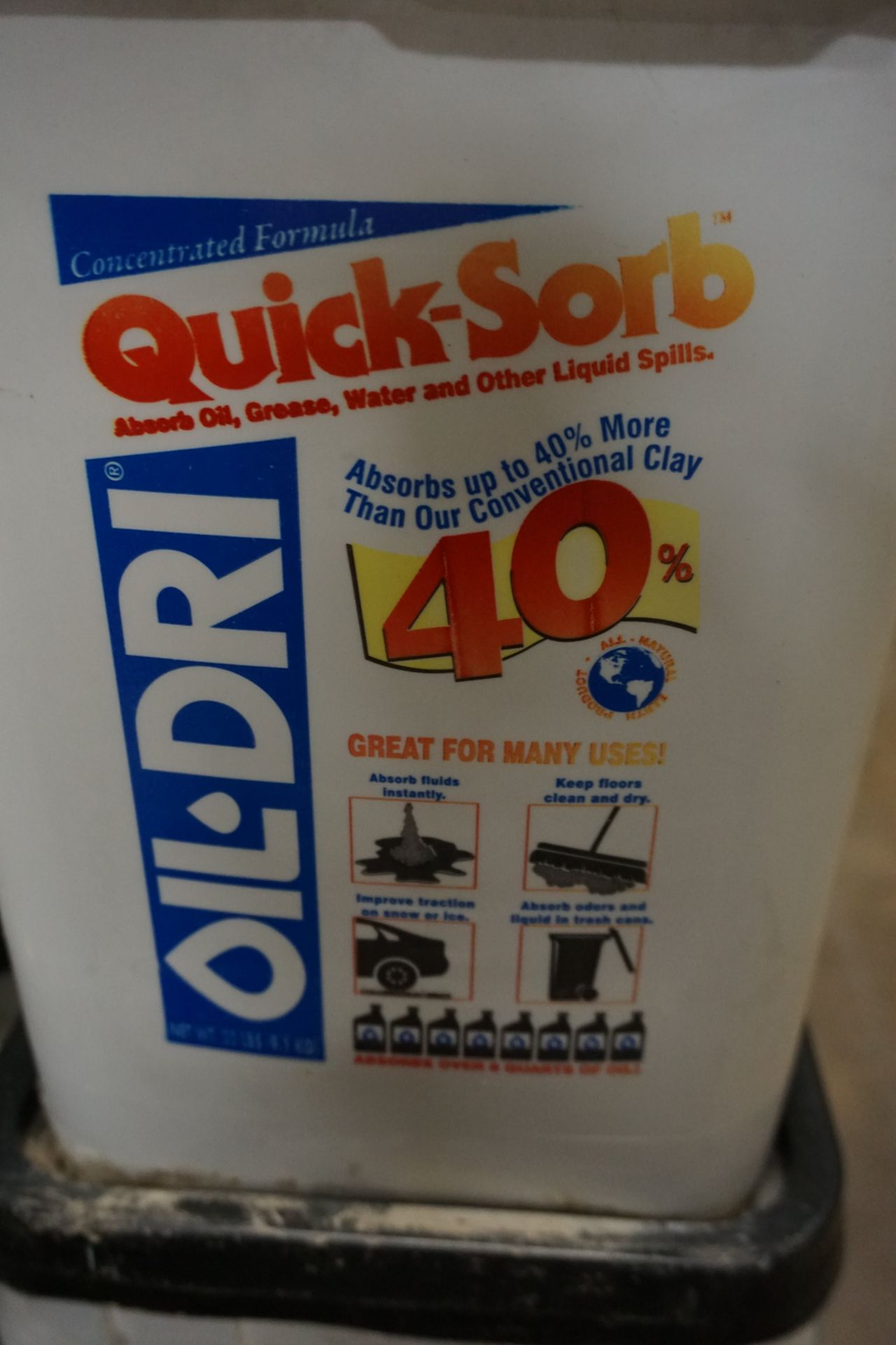 QUICK SORB OIL DRY 925) 20 LB BUCKETS - Image 2 of 2