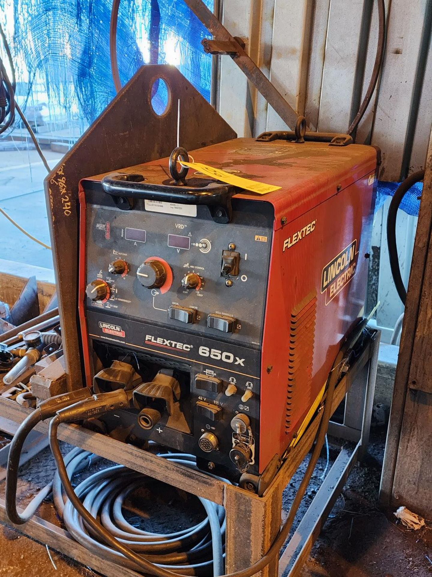 LE Flextec 650X Multi-Processing Welder 50/60HZ, 3PH, 380-575V, 650A - Image 2 of 5