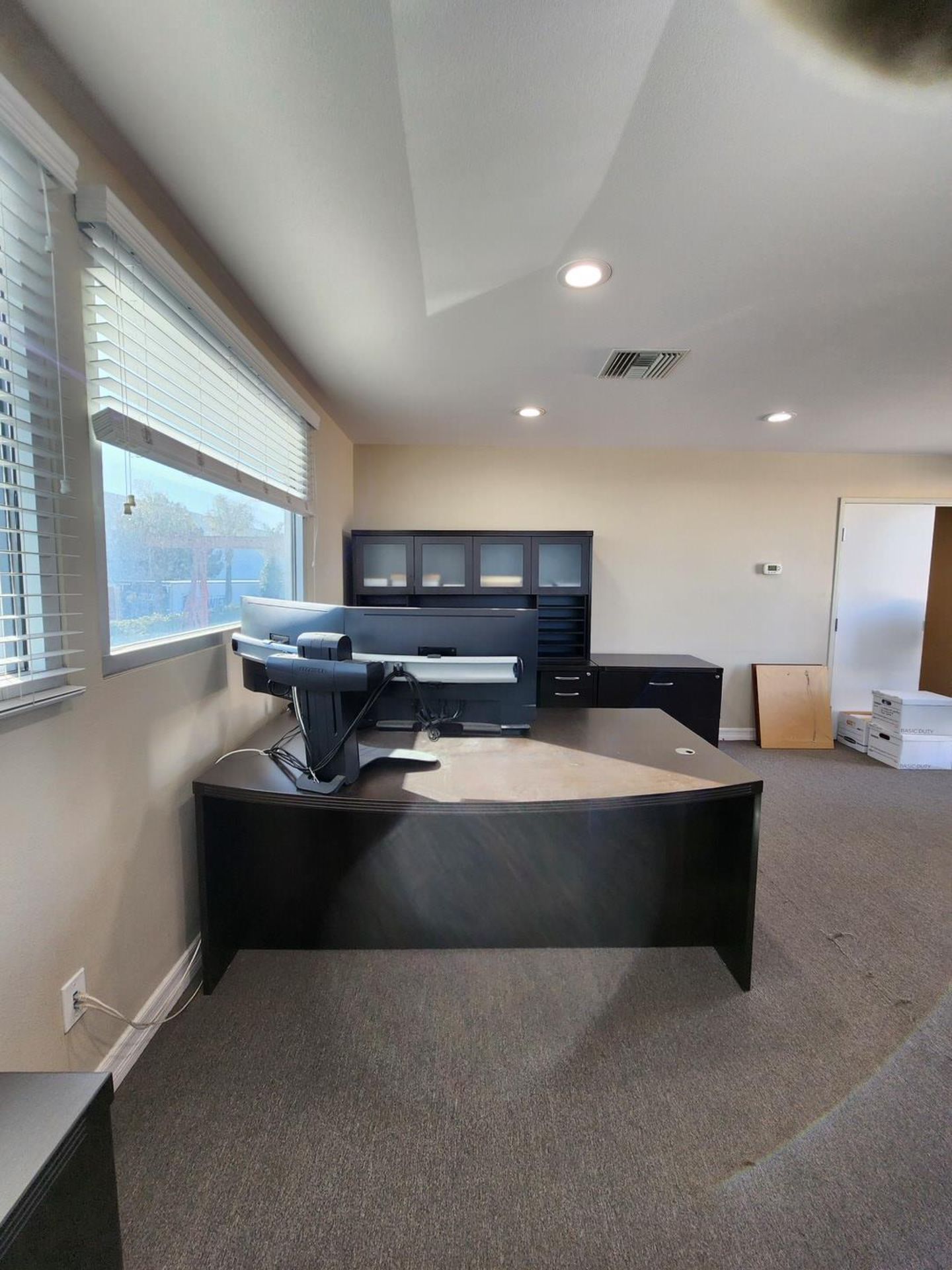 Office Contents Conference Table, L-Shape Desk, Credenza, Horizontal 2-Drawer File Cabinet, - Image 8 of 11