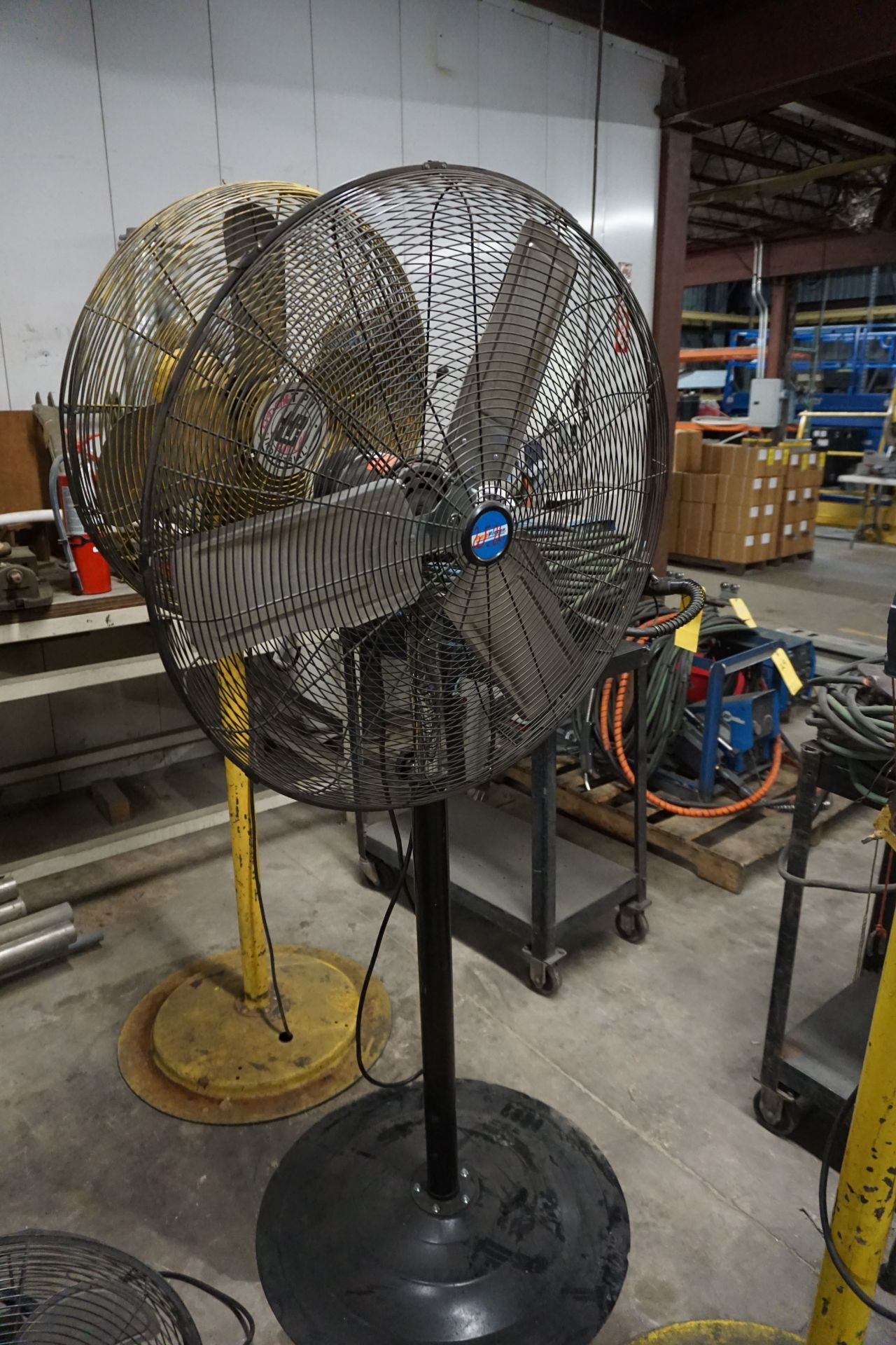 Pedestal Shop Fans, (1) 24", (2) 30" (LOCATION: 3421 N Sylvania Ave, Ft Worth TX 76111) - Image 2 of 2