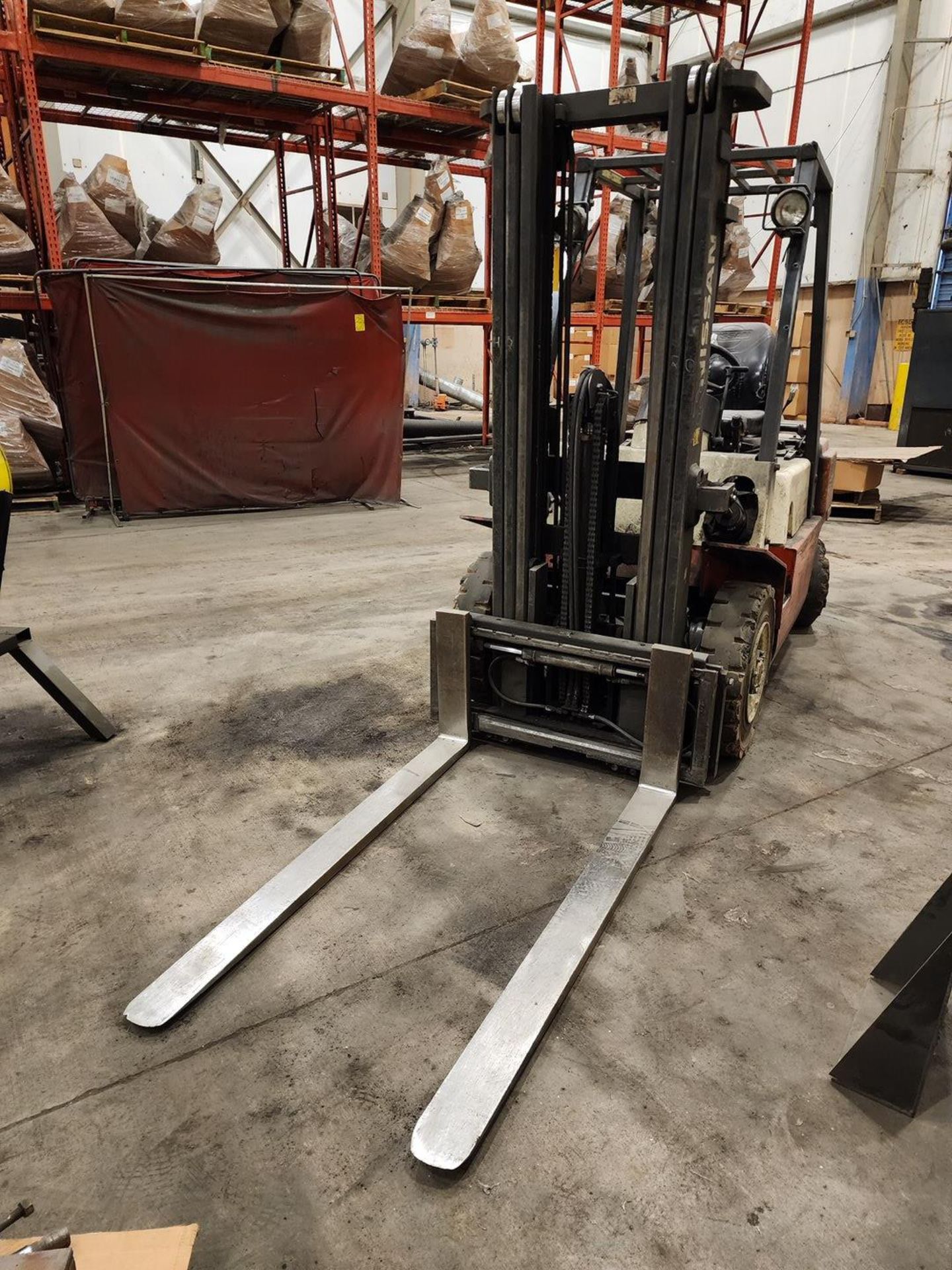 Nissan N/A LP Forklift 3-Stage Mast, W/ 60" Forks, (Tag Damaged) (Not Running) - Image 7 of 16