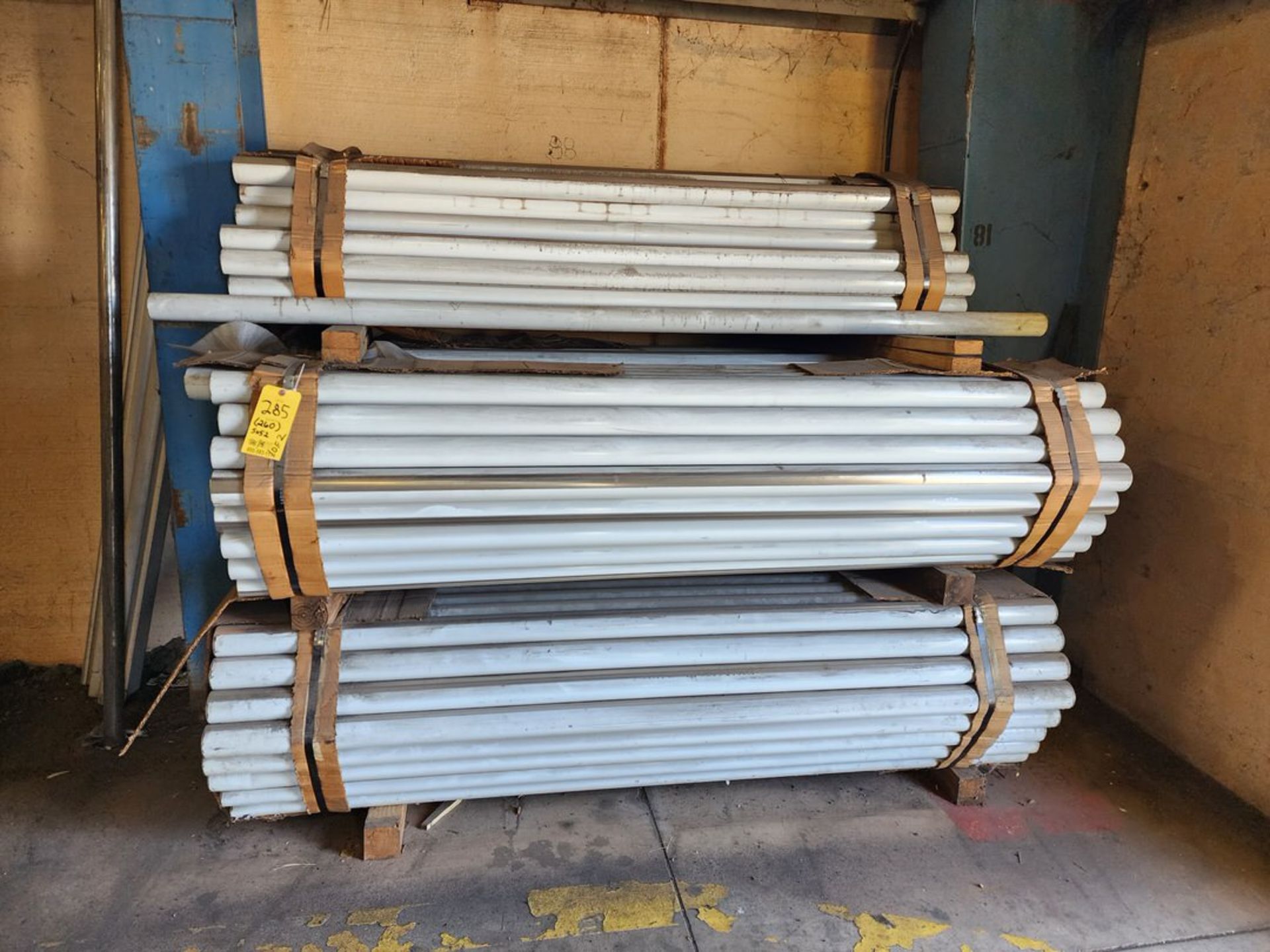 (5) Bundles Of S/S 3" Tubing x .047" x 88"L (260jts) ; W/ (72jts @ 60"L); Total Jts: 332jts