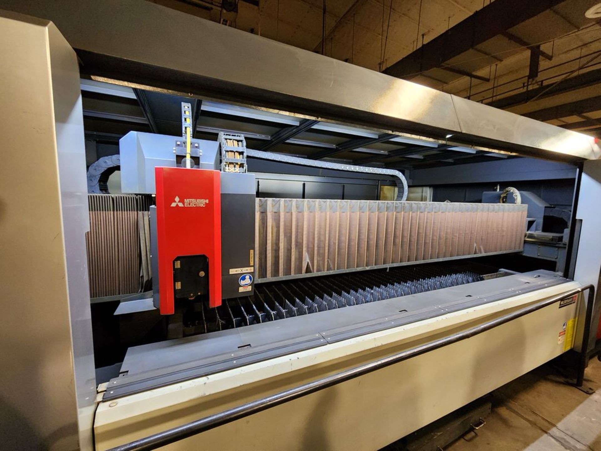 2016 MITSUBISHI ML3015EX-F40(S) FIBER LASER, 5' X 10' WITH DUAL CART LOAD AND UNLOAD CELL - Image 19 of 81