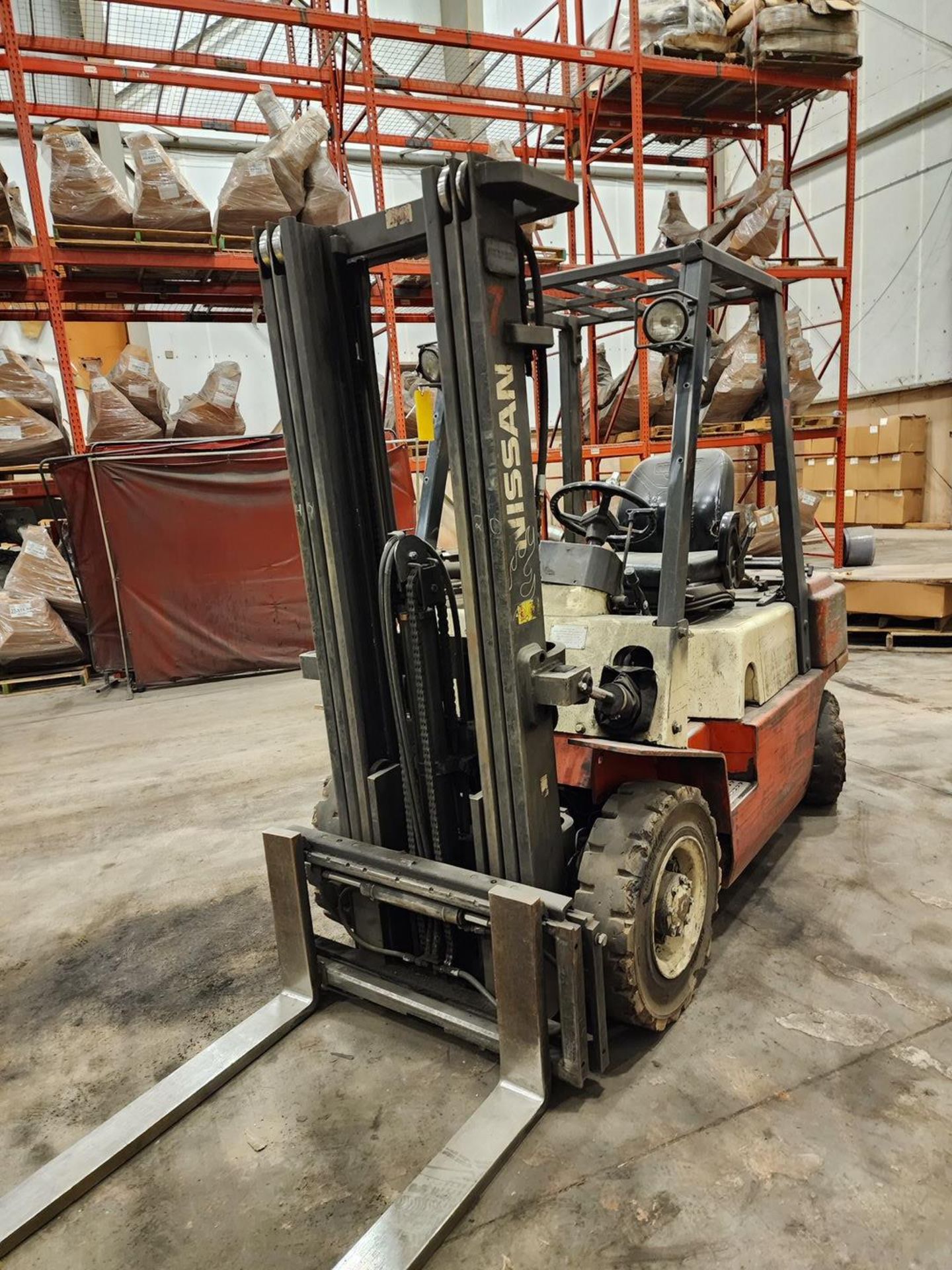 Nissan N/A LP Forklift 3-Stage Mast, W/ 60" Forks, (Tag Damaged) (Not Running) - Image 6 of 16