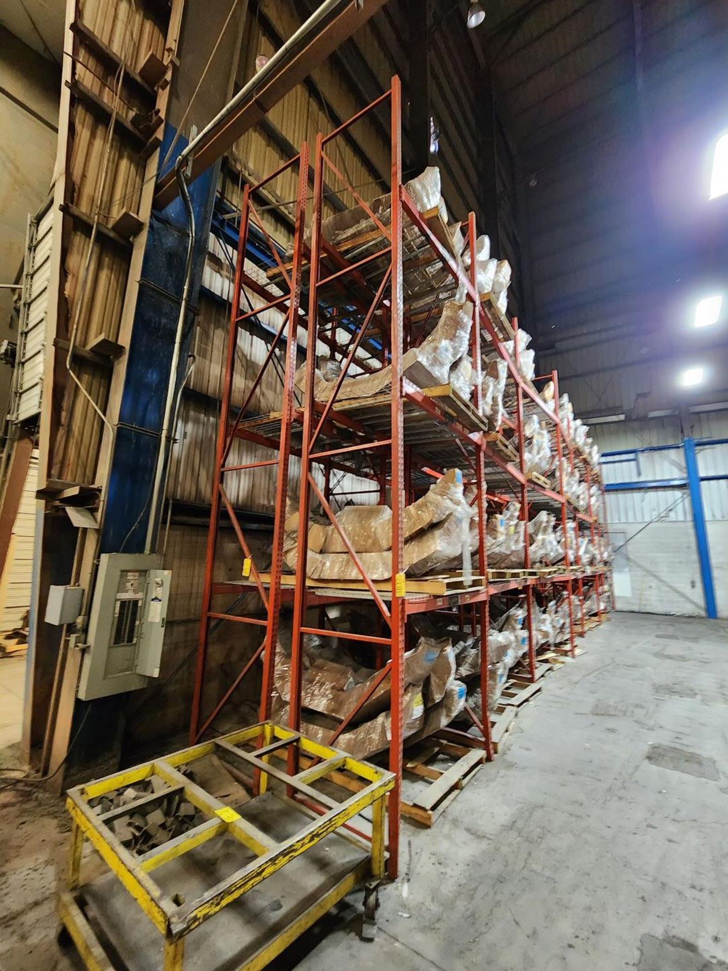 (4) Sections Of Pallet Racking CONTENTS OF RACKING NOT INCLUDED - Image 2 of 11