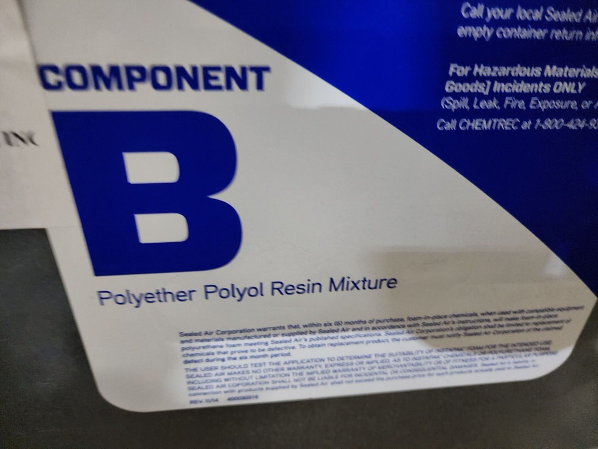 InstaPak 901 Foam Packaging Machine W/ Molds, W/ Component A Polymer Isocyanate & Component B - Image 16 of 33