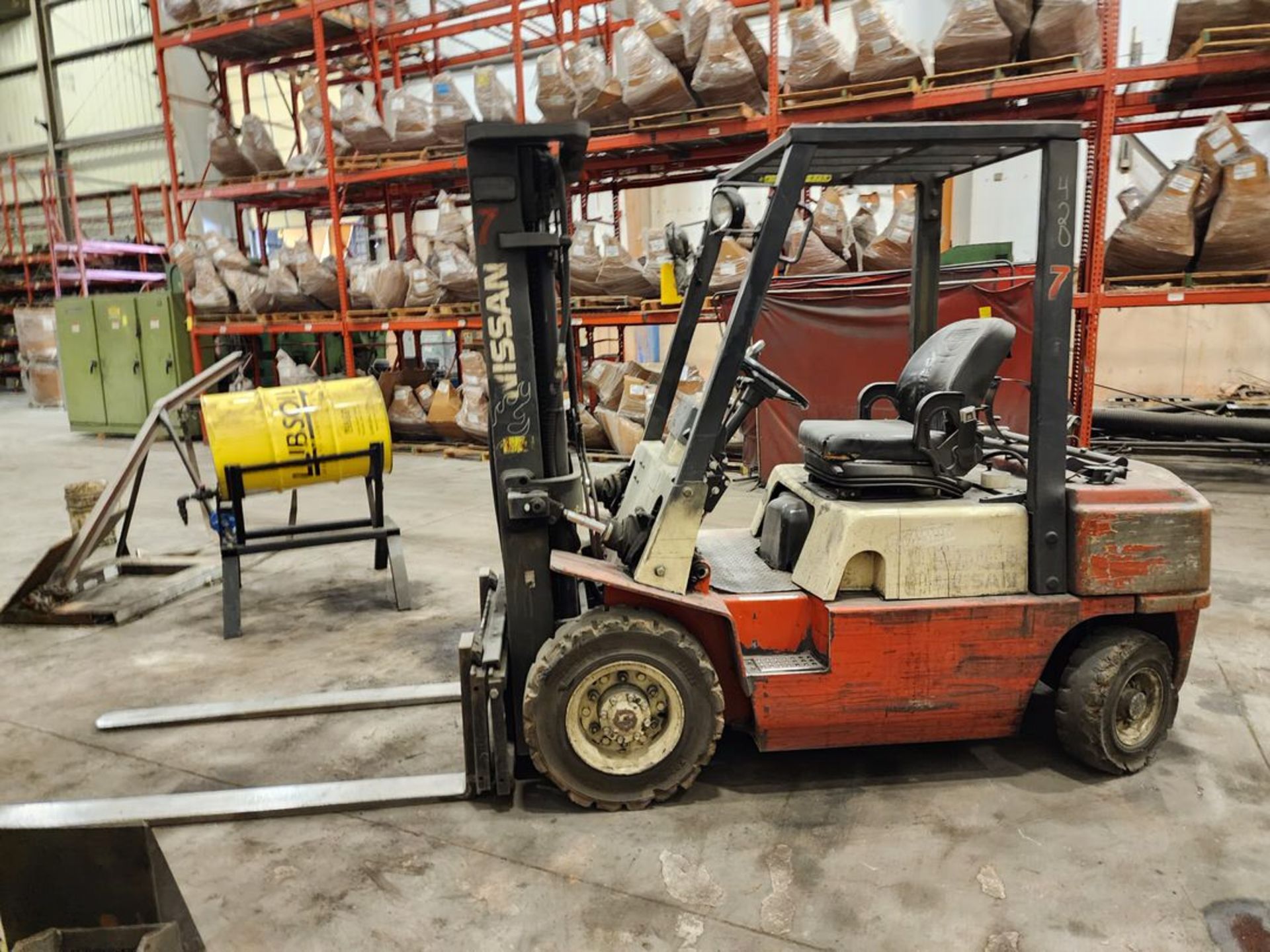 Nissan N/A LP Forklift 3-Stage Mast, W/ 60" Forks, (Tag Damaged) (Not Running) - Image 5 of 16