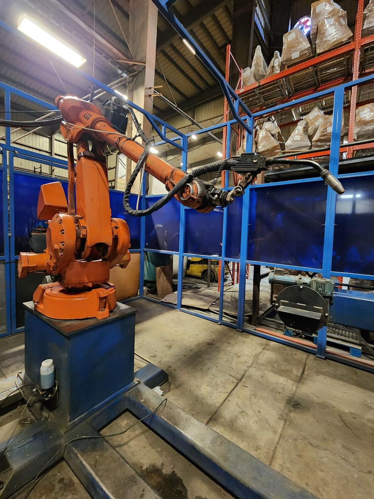 ABB IRB4400M98A Welding Robot 475V, 3PH, 50/60HZ7.2Kva, Net Wt: 250kg, Robotversion: IRB4400/L/10; - Image 14 of 42