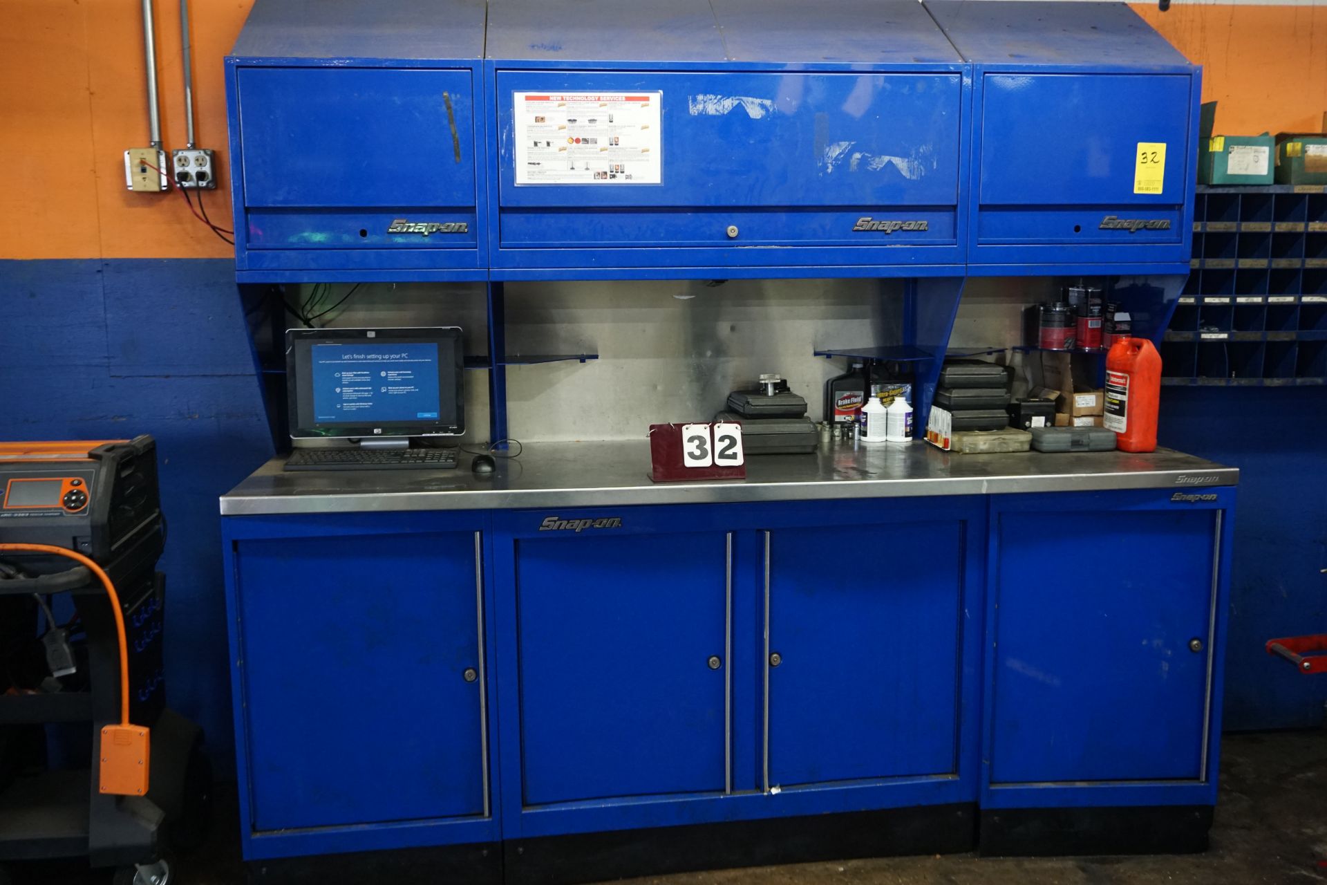SNAP ON WORK BENCH, 30" DEEP X 96" WIDE X 82" TALL