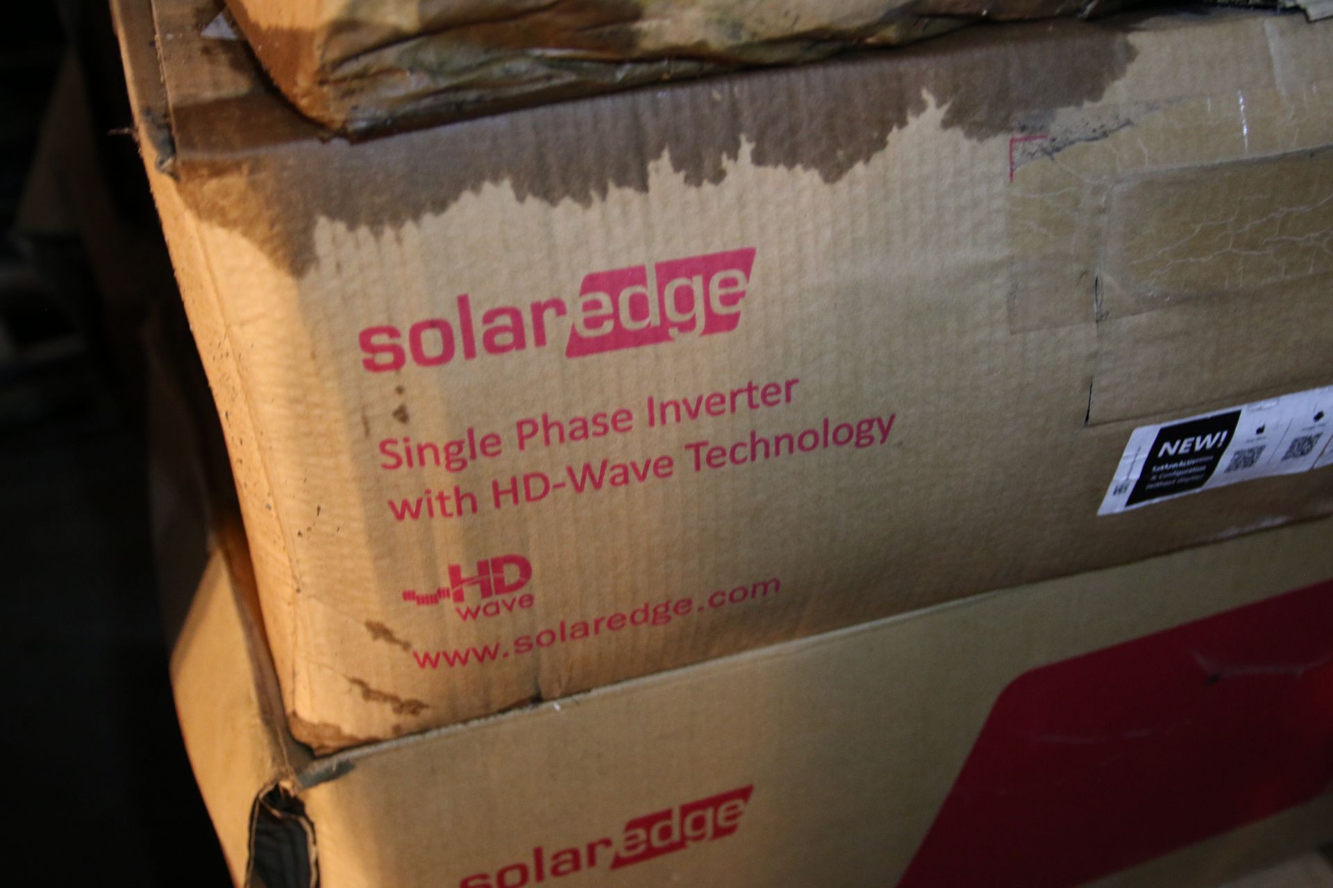 Pallet of (10) Solar Edge Single Phase Inverters - Image 2 of 3