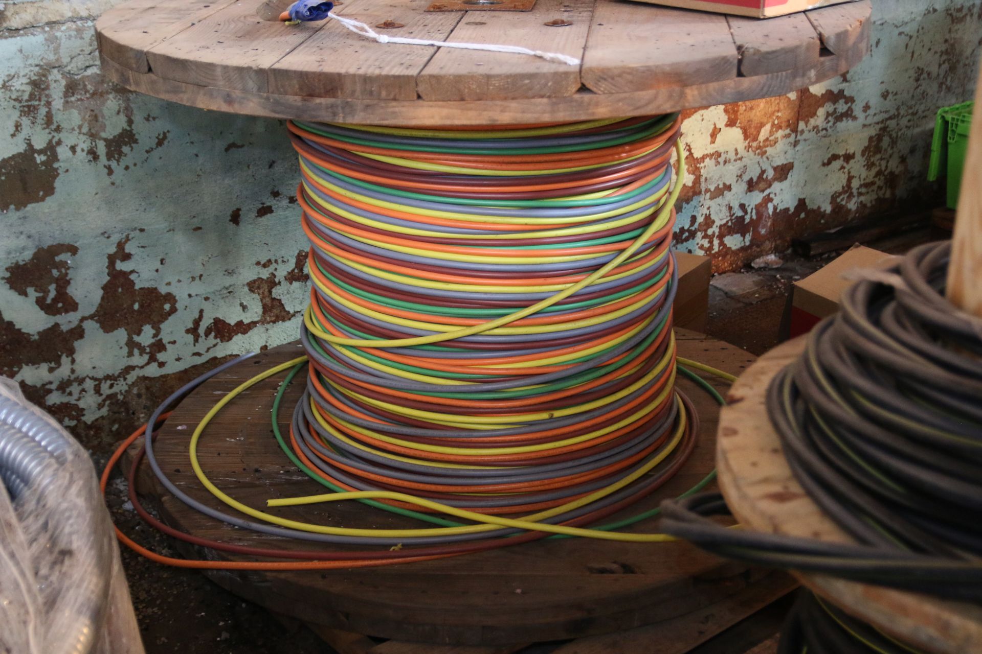 (4) Large Spools of Cable and (1) Box of Wiring - Image 2 of 2