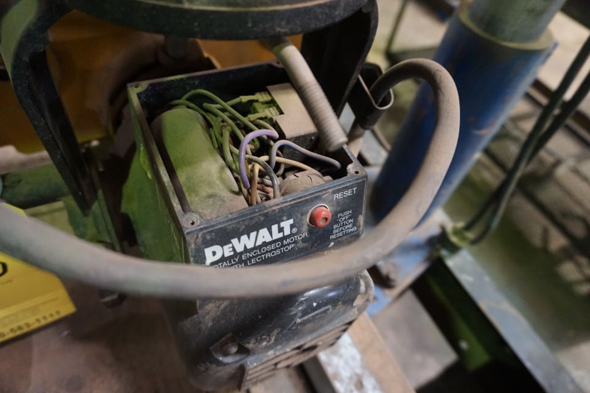 DEWALT RADIAL ARM SAW MD: 7790, NEEDS NEW MOTORS - Image 4 of 6