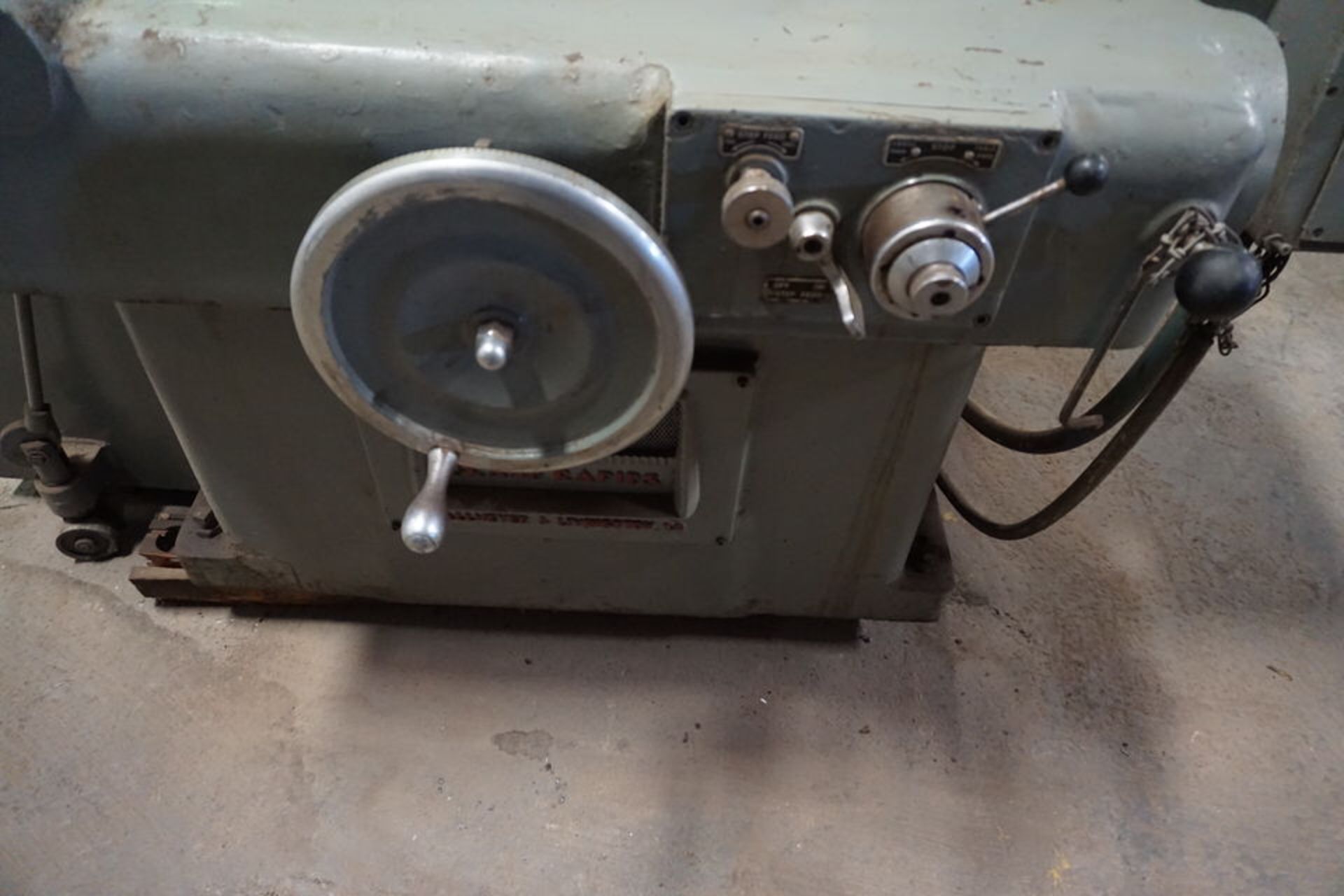 GRAND RAPIDS SURFACE GRINDER, MDL: 470, 18" X 24" MAG CHUCK, PUSH BUTTON CTRL - Image 5 of 14