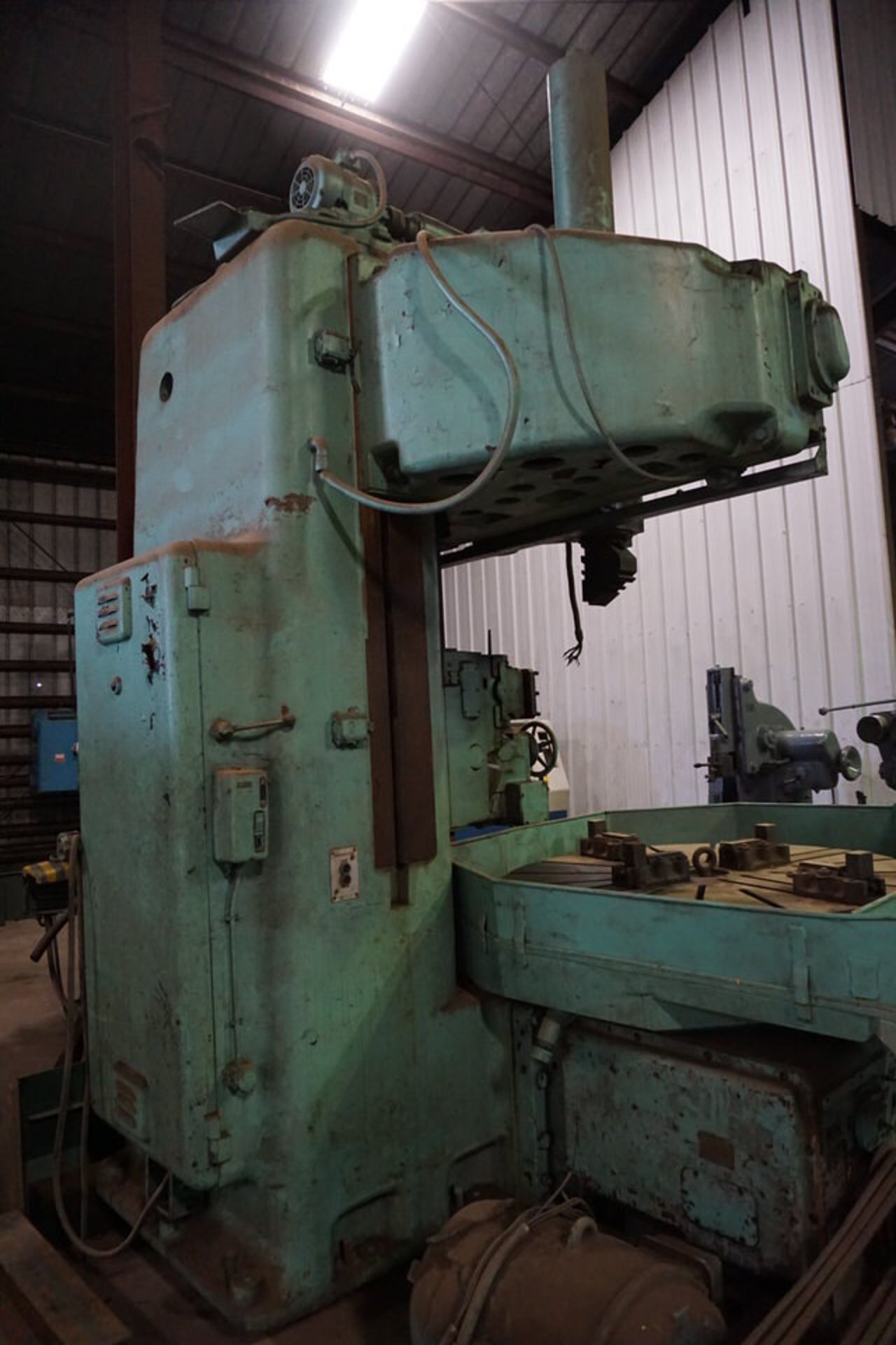 BERTHING VERTICAL TURRET LATHE, MDL: HP9330, 55" 4 JAW CHUCK - Image 9 of 12