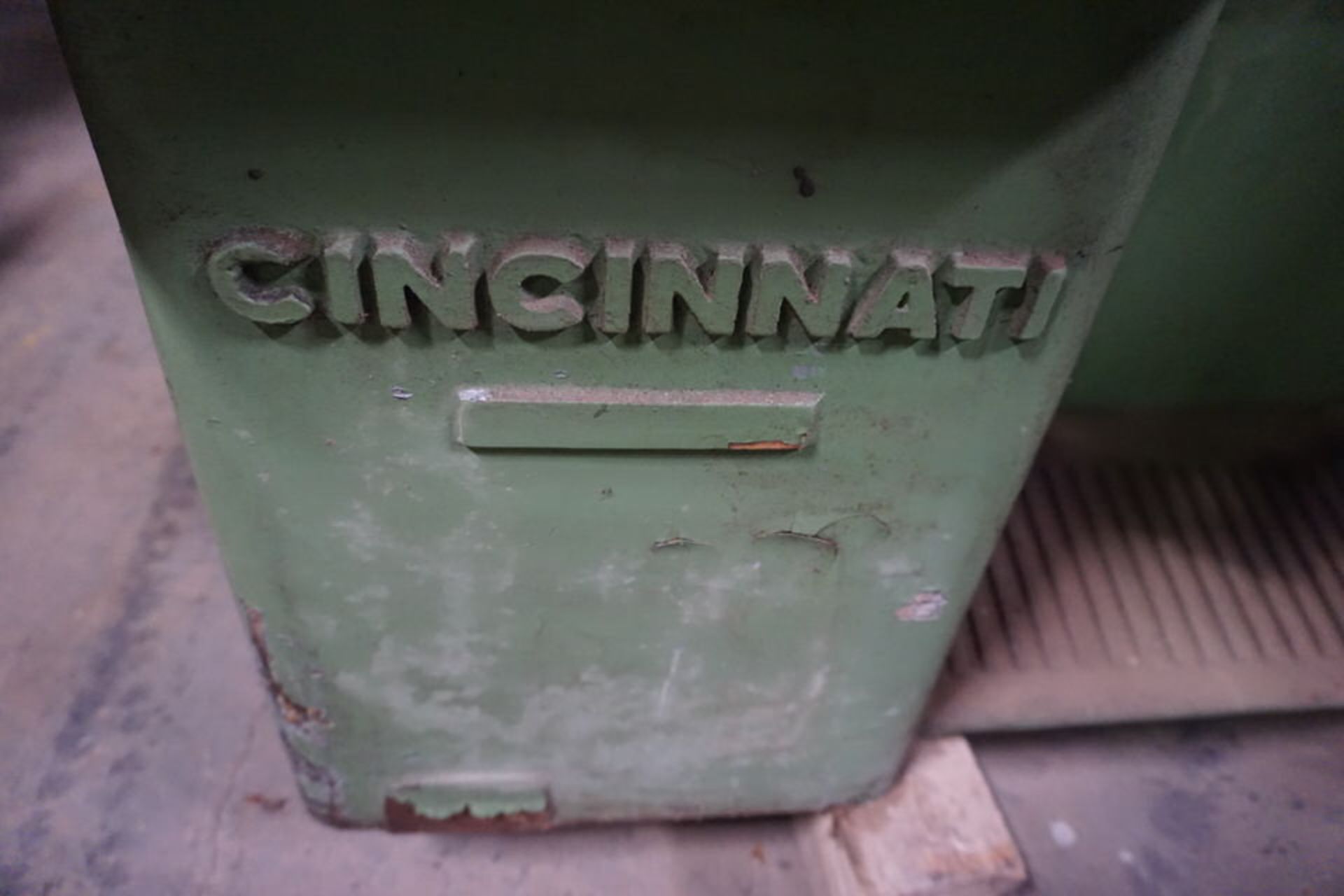 CINCINNATI OD GRINDER, 12" X 36" CAP - Image 2 of 7