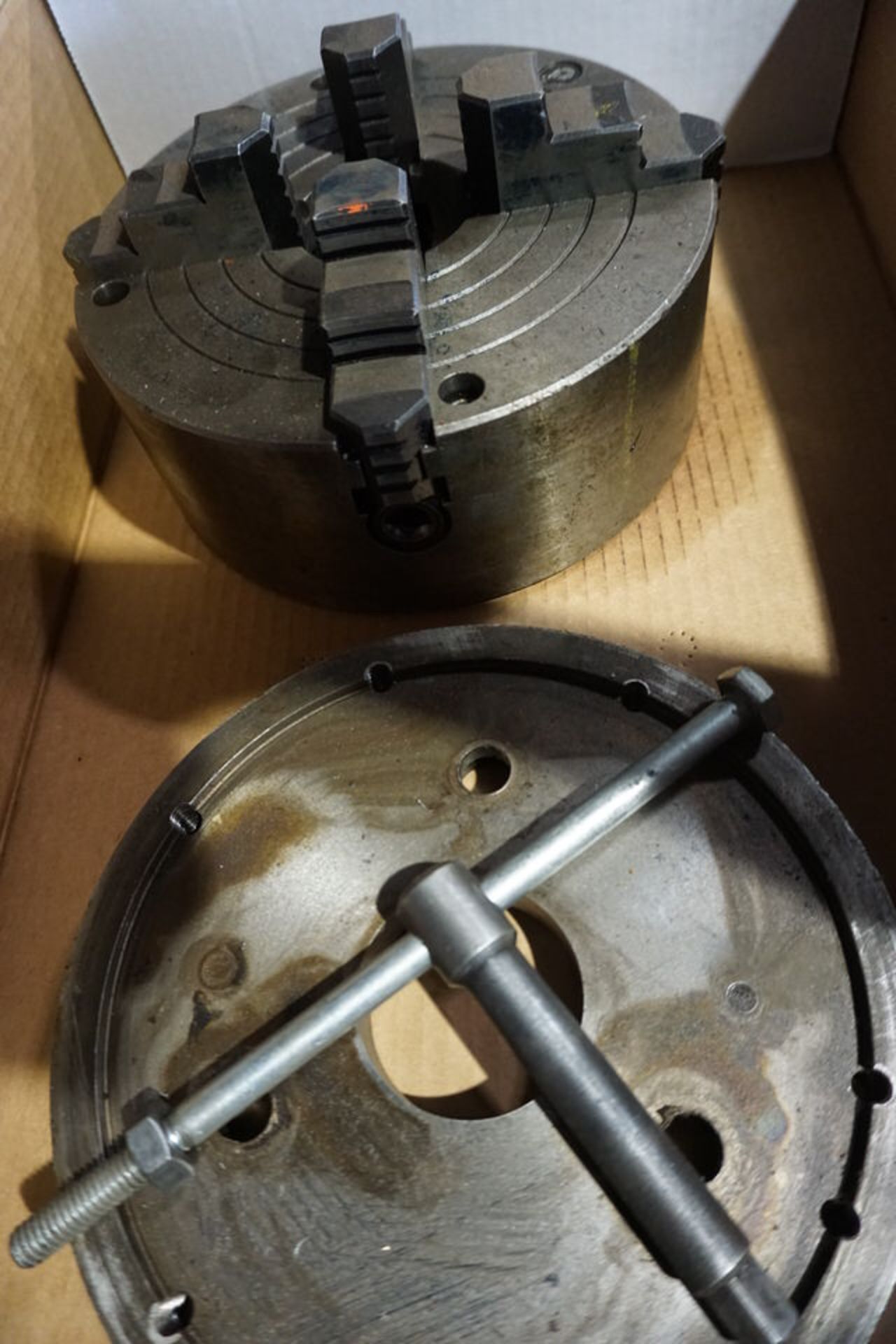 8" 4 JAW CHUCK - Image 2 of 2