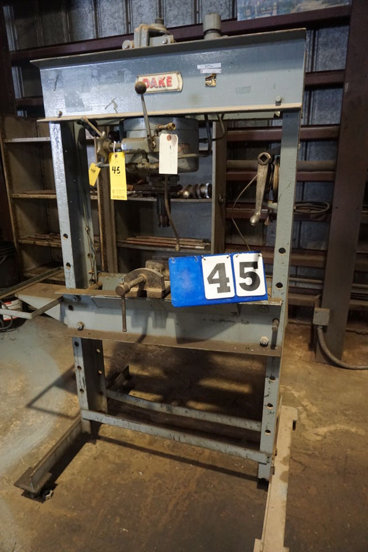 DAKE 25 TON HYDRAULIC PRESS