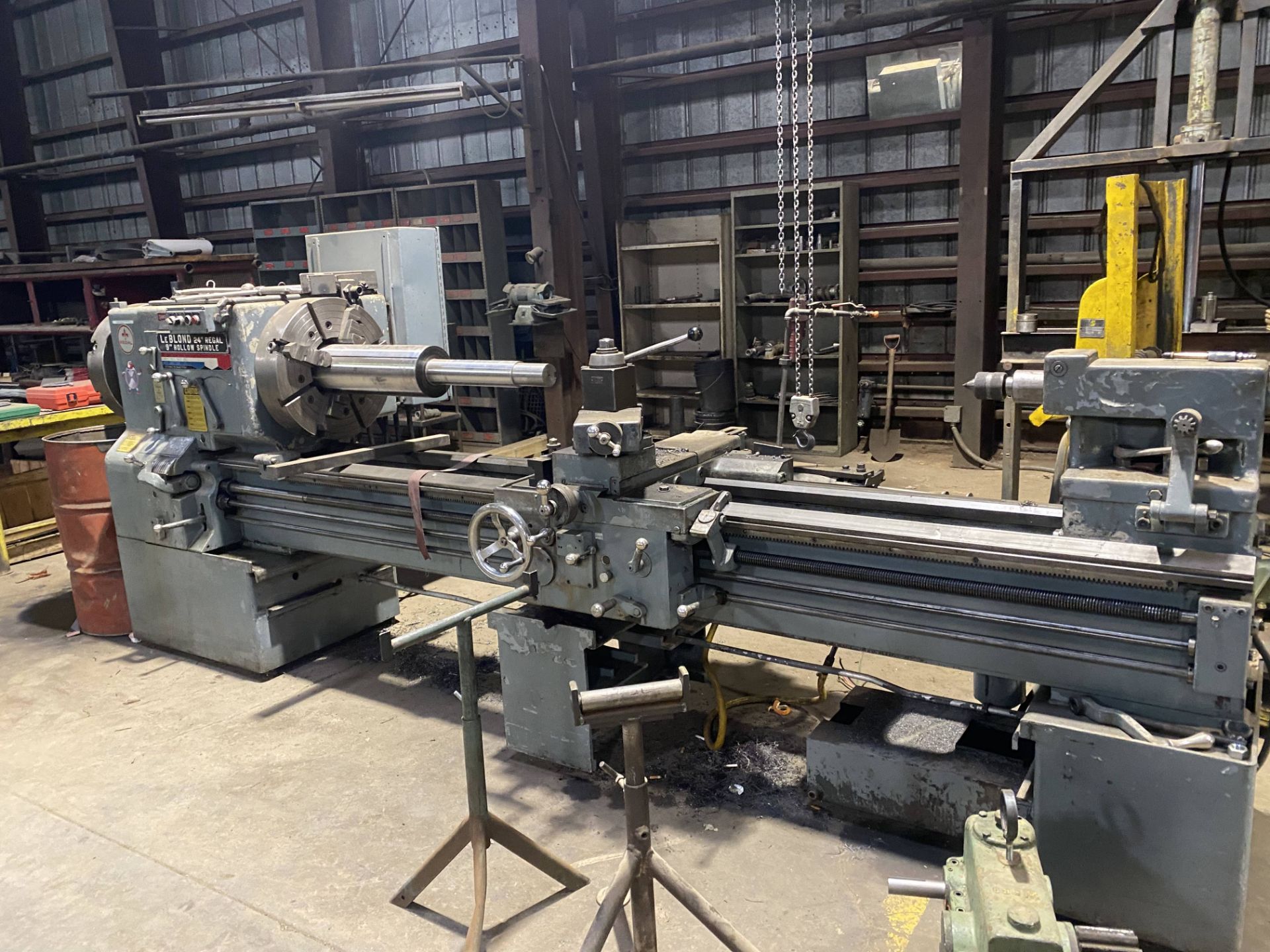 LEBLOND ENGINE LATHE MDL REGAL, 25" SWING BY 86" CENTERS - Image 2 of 12