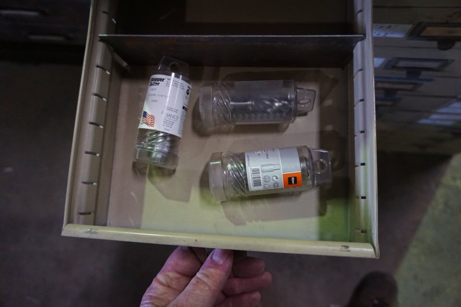 (30) DRAWER CABINET W/ CONT: HOUGEN CUTTERS, SPOT WELDER TIPS AS SHOWN - Image 6 of 12