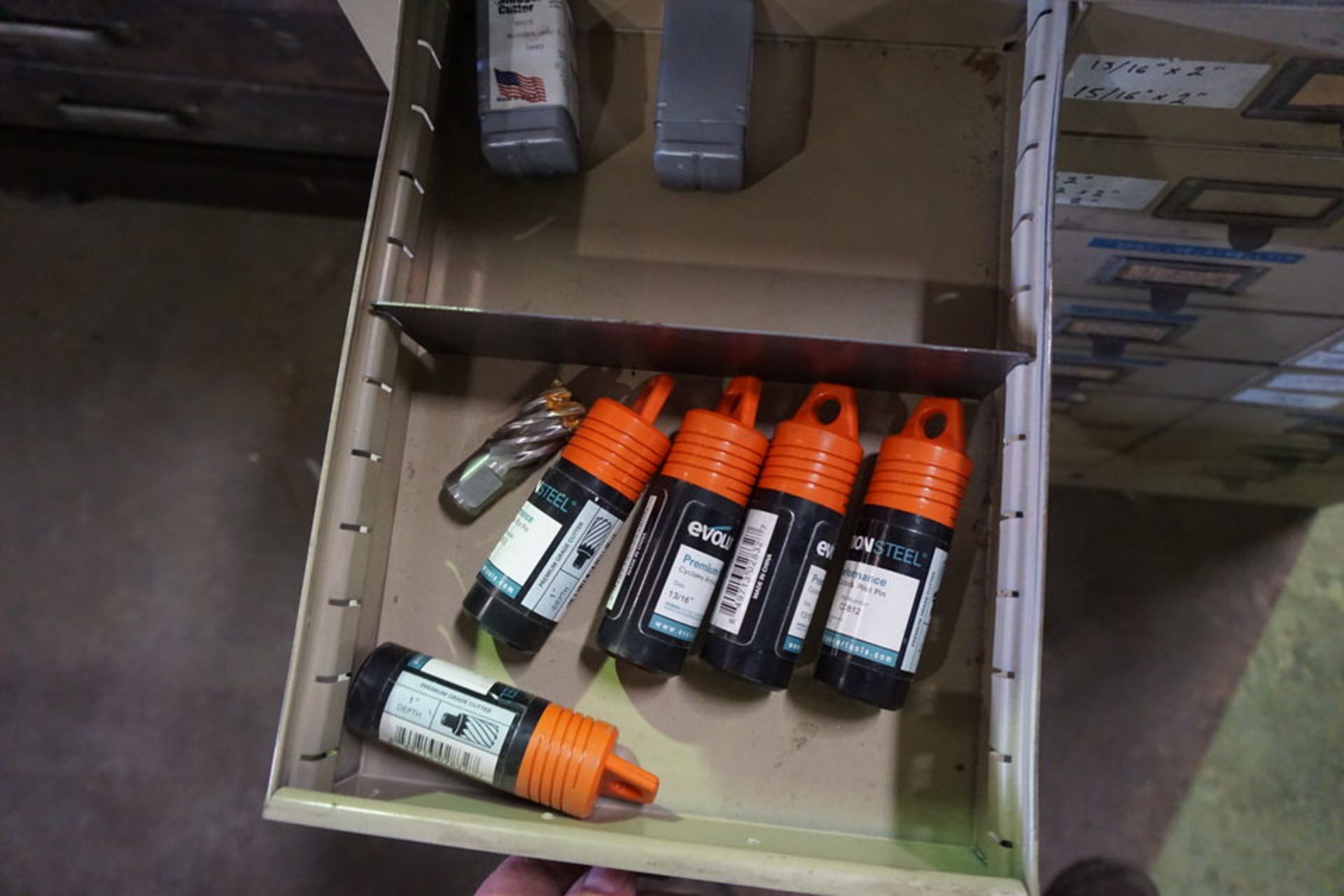 (30) DRAWER CABINET W/ CONT: HOUGEN CUTTERS, SPOT WELDER TIPS AS SHOWN - Image 8 of 12