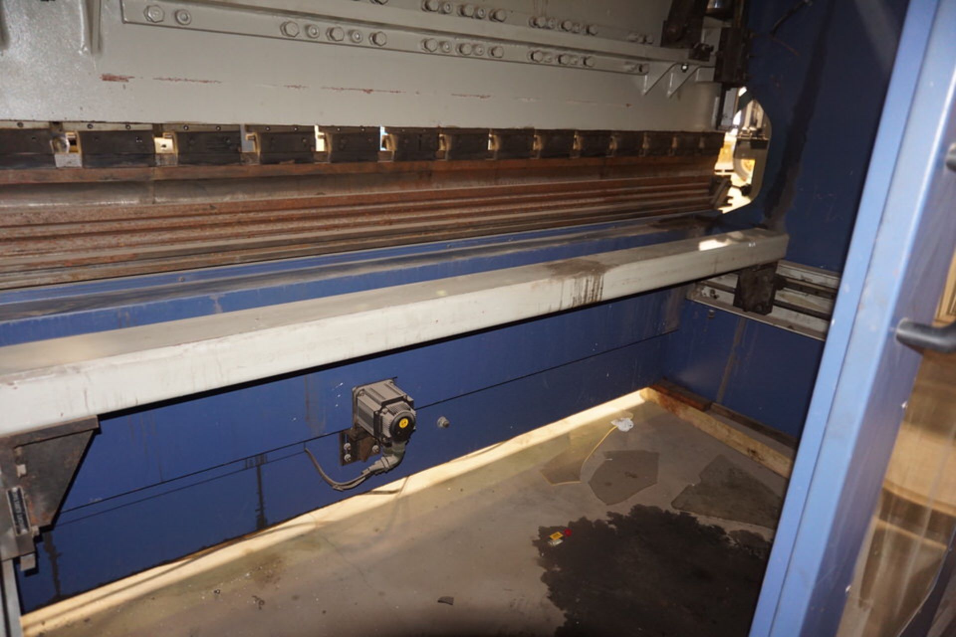 KNUTH AHKA32160 PRESS BRAKE, 10' X 180 TON CAPACITY, SA810 ESTIN CTRL, DOM: 2011 - Image 15 of 19