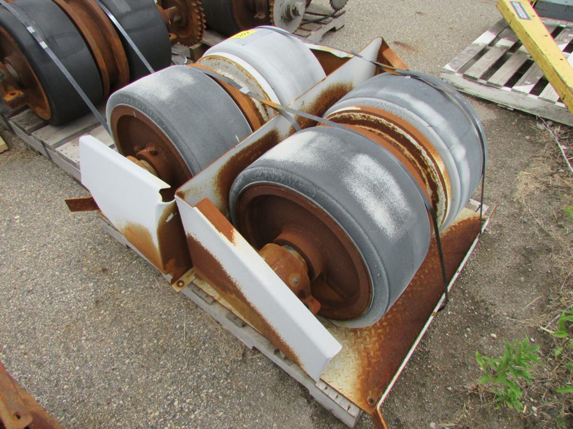 Spare Set of (2) 40-Ton Welding Positioner Idler Rollers. Loc. 420 Main Ave E, West Fargo, ND 58079 - Image 3 of 3