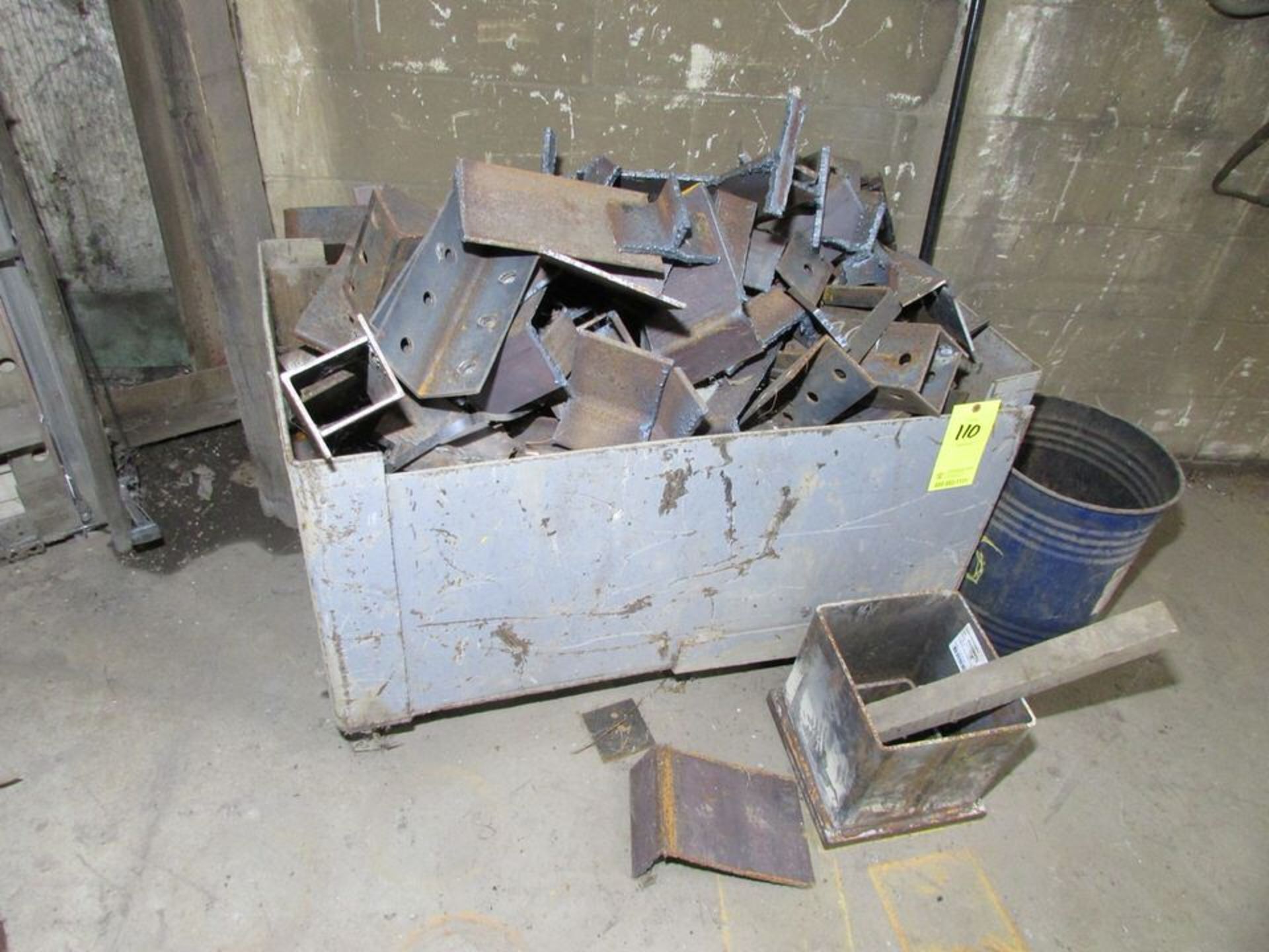 Steel Stock and Scrap in Bldg. 1 - Image 8 of 18