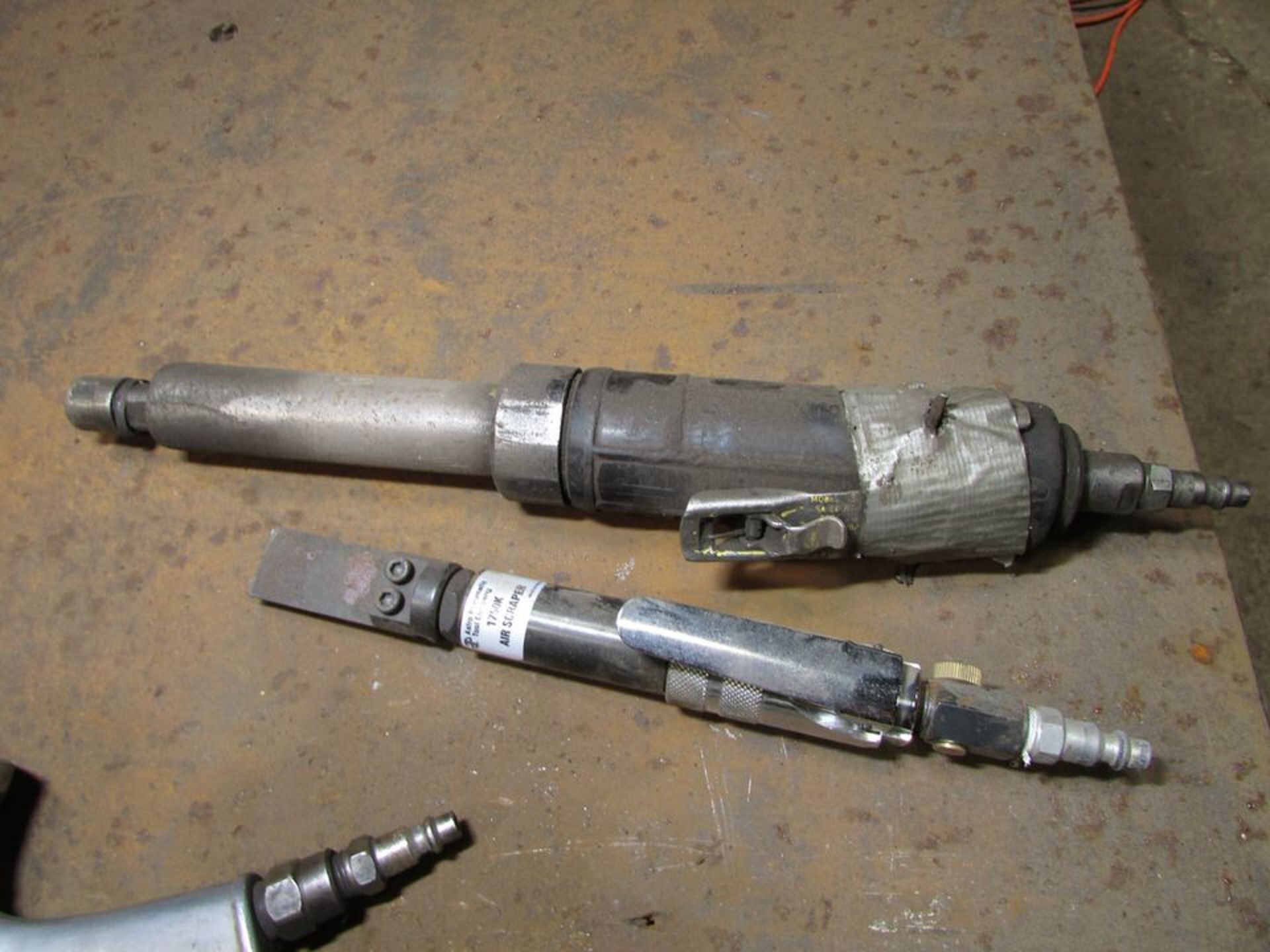 (5) Pneumatic Power Tools; Kobalt 1/2" Impact Wrench; CH 1/2" Impact Wrench; Die Grinder; Astro - Image 4 of 4