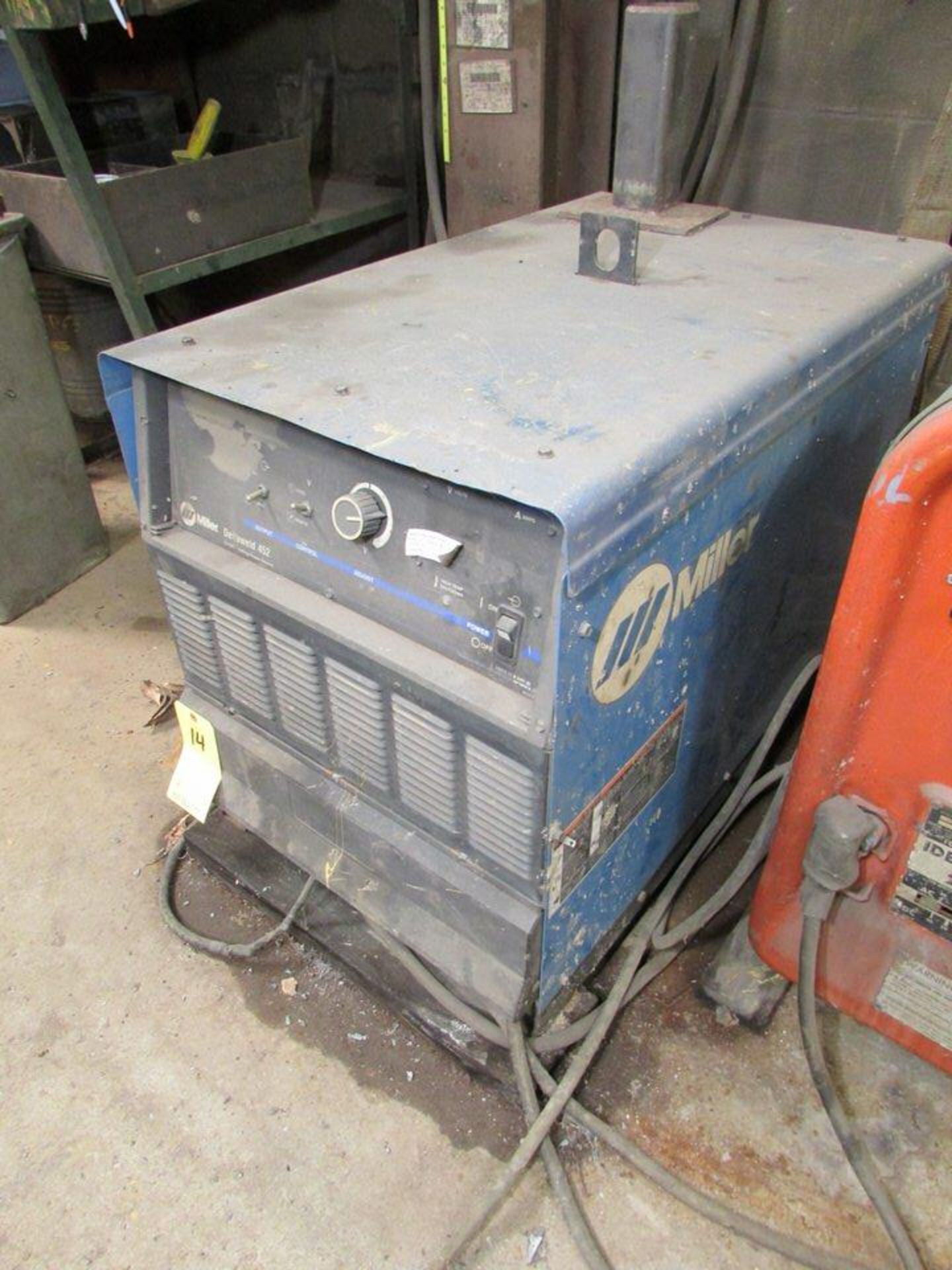 Miller Deltaweld 452 CV DC Welding Power Source, 450A 38V 100% Duty Cycle 48 Max OCV Output, 230/ - Image 6 of 12