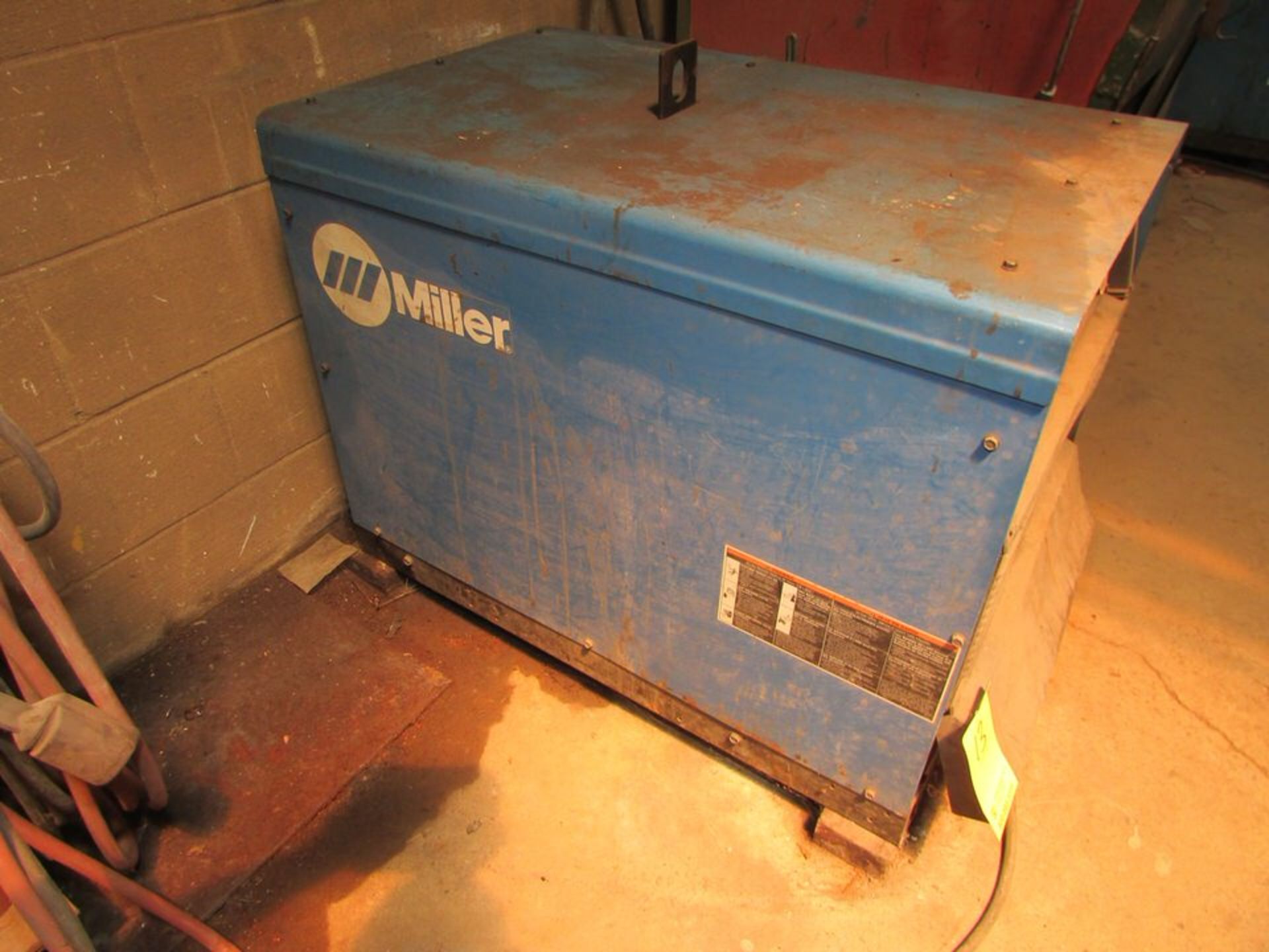 Miller Deltaweld 452 CV DC Welding Power Source, 450A 38V 100% Duty Cycle 48 Max OCV Output, 230/ - Image 7 of 12