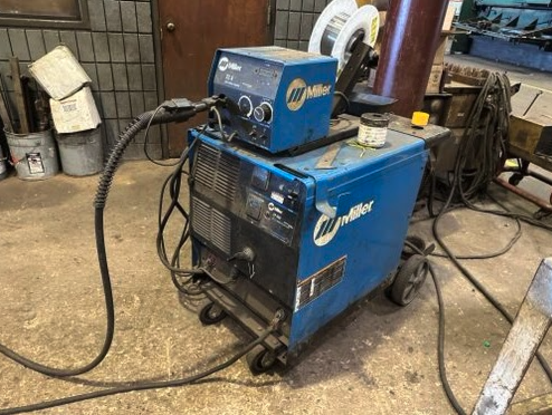 Miller CP-302 Welder w/ Miller 22A Wire Feed