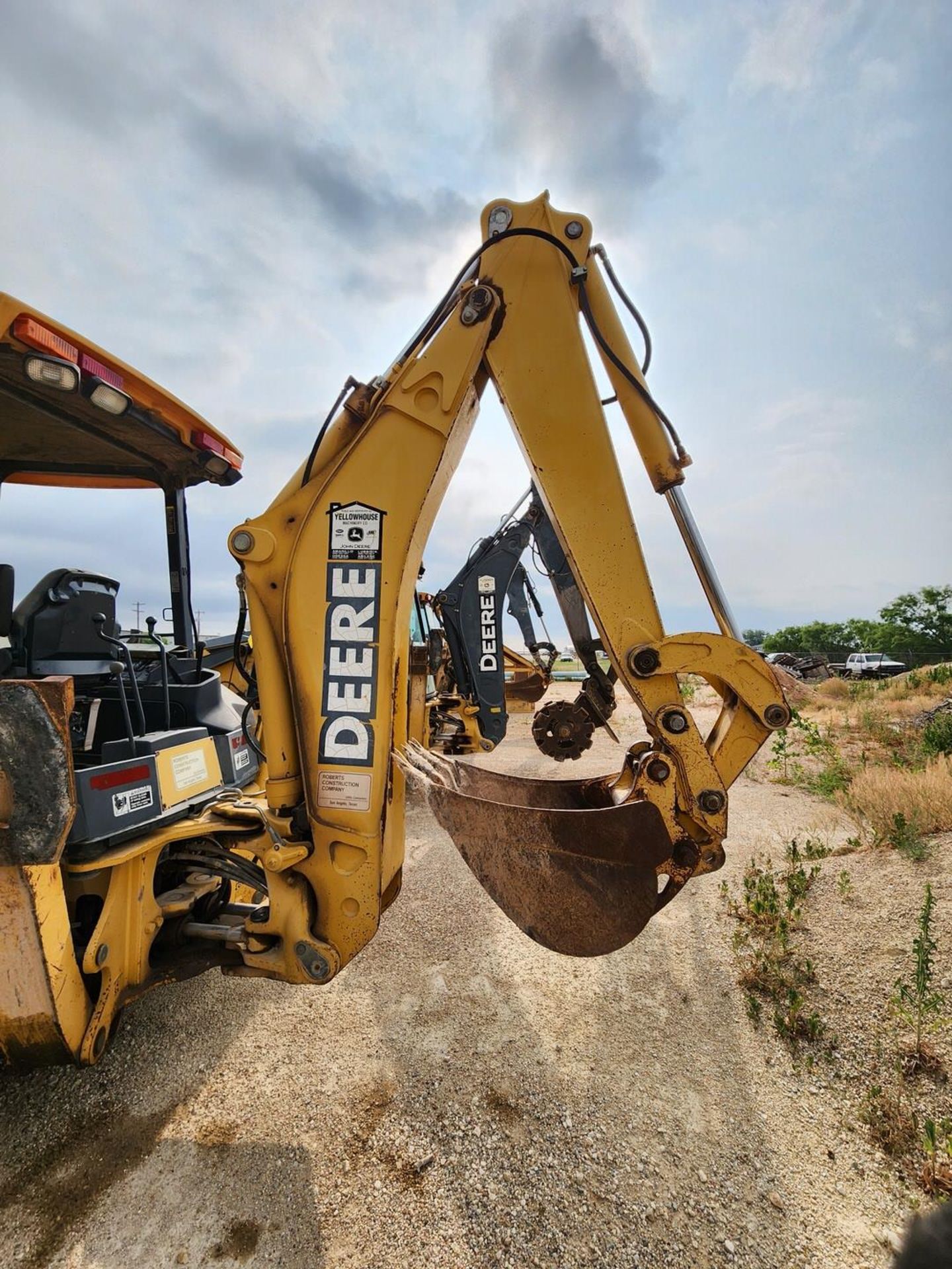 2005 John Deere 310SG Backhoe Loader W/ 1.25 cu/yd Bucket; Pin: T0310SG943525; Hrs: 1,050 - Image 10 of 24