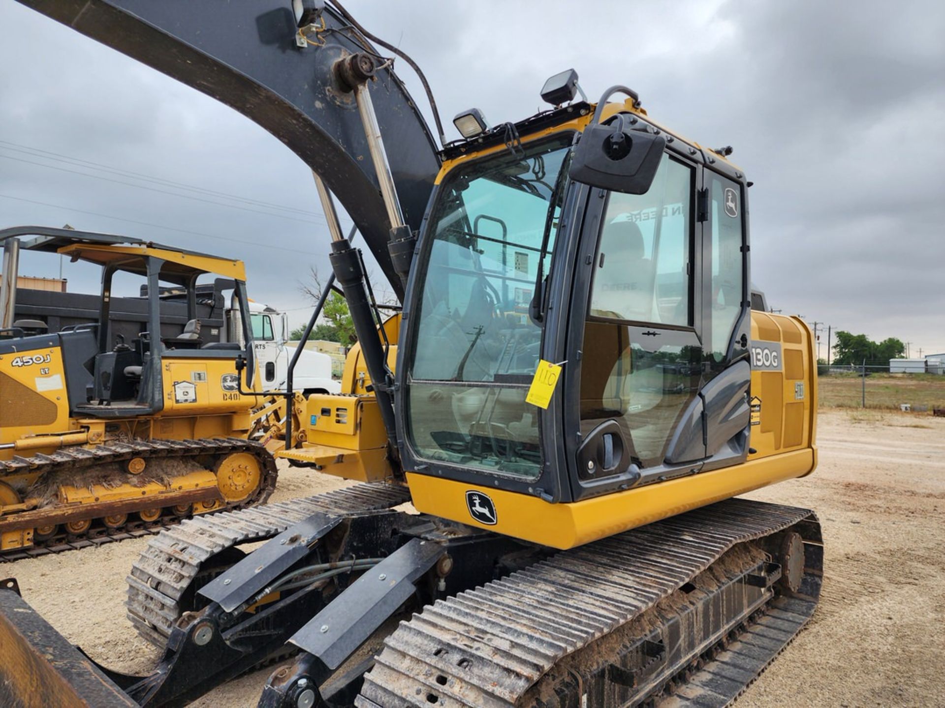 2017 John Deere 130G Excavator 102" Blade Attachment; W/ 17"W Bucket - Image 12 of 32