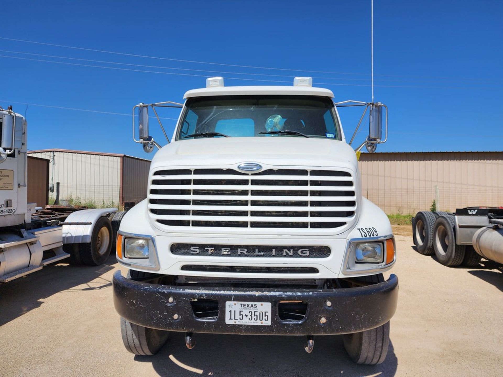 2005 Sterling Tractor Trailer (Diesel) TX Plate: 1L5-3505; Vin: 2FWJAZCG76AV42837; W/ Detroit Diesel - Image 2 of 32