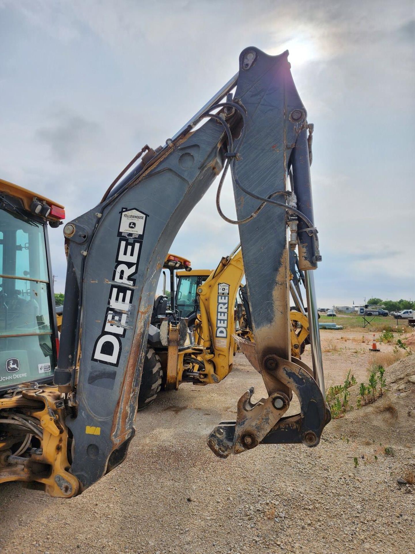 2008 John Deere 410J Backhoe Loader W/ 1.5 cu/yd Bucket; Pin: T0410JX164440; Hrs: 9,221.4 - Image 6 of 19