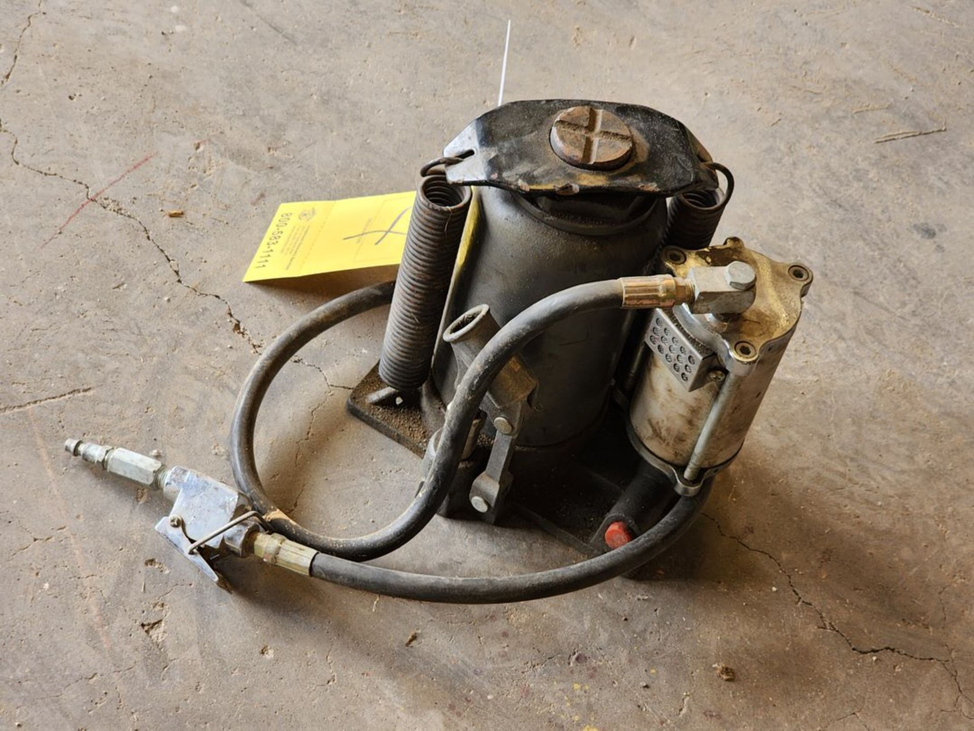 Pittsburgh 20Ton Air/Hyd Bottle Jack - Image 3 of 3