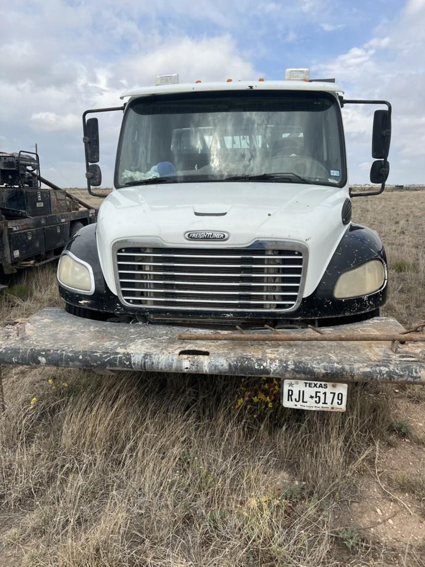 2008 Freightliner M2 106 Roustabout / Oil field Truck, VIN: 1FVACWDJ98HZ07820 - Image 2 of 21