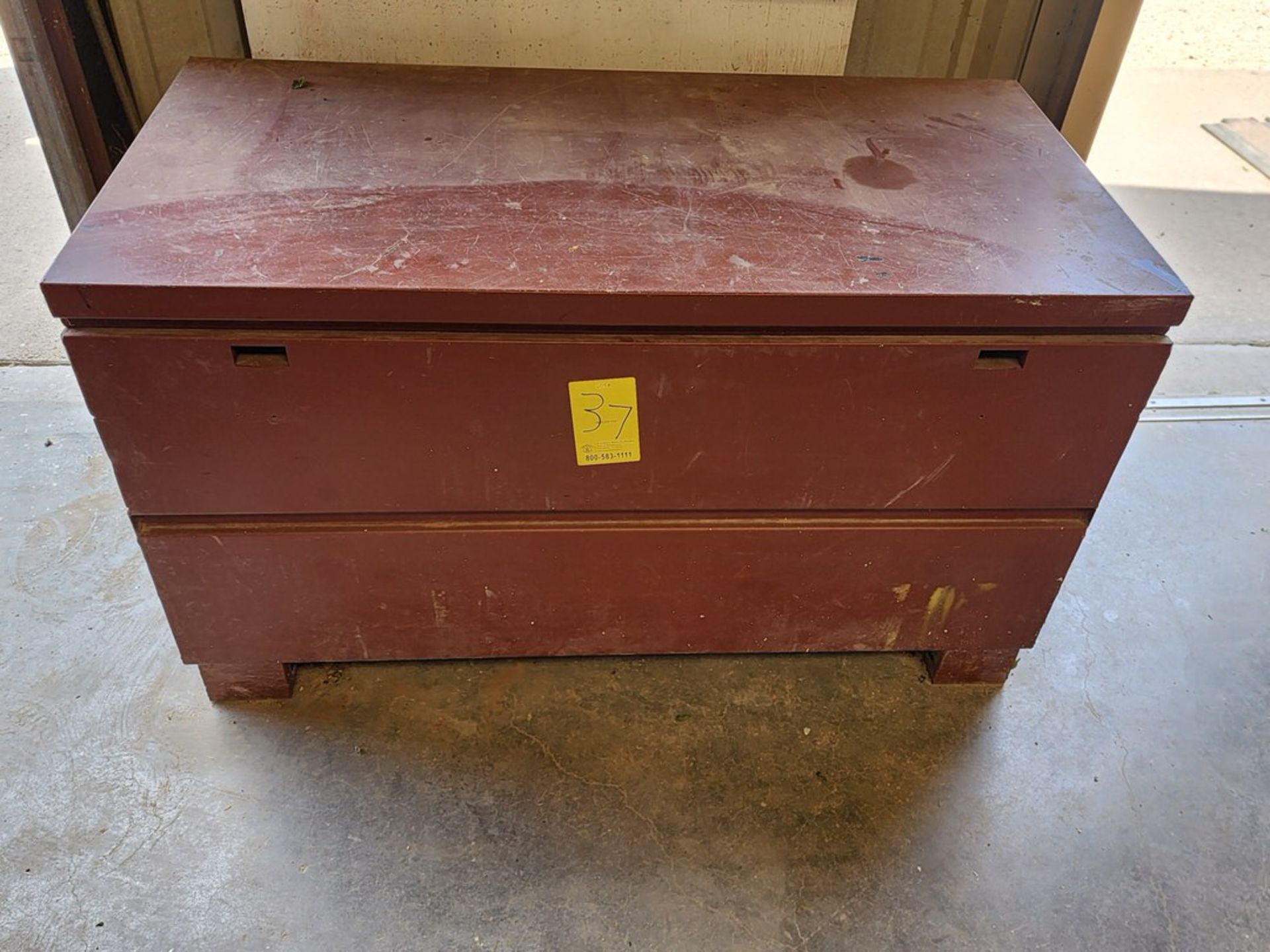 Storage Chest W/ 12"x18" Domehead, Assorted Test Balls" 6"-18"; W/ Accessories