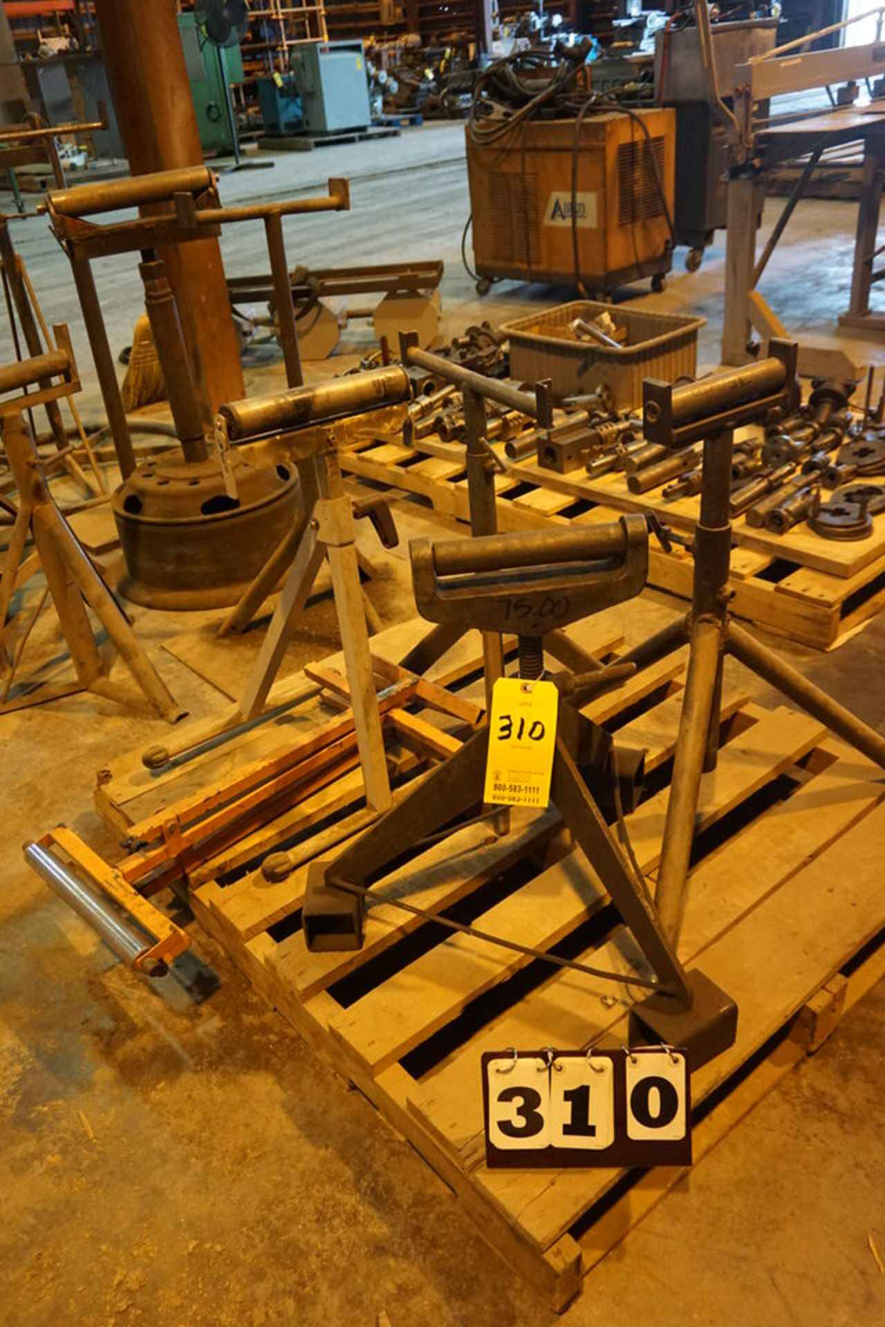 (6) ADJ HT WORK STANDS