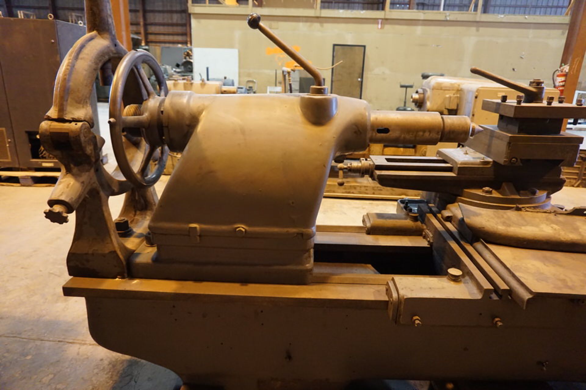 WOHLENBERG HANOVER ENGINE LATHE, MDL: 1731, 36" SWING X 96" CENTERS, 36" 4 JAW CHUCK, 4 WAY - Image 9 of 14