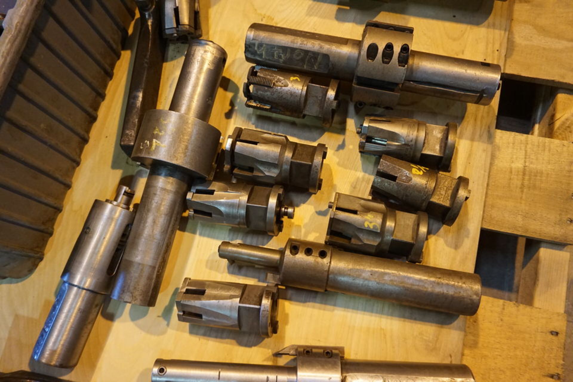 LANDIS DIE HEADS, CHASERS, TOOLING AS SHOWN - Image 3 of 9