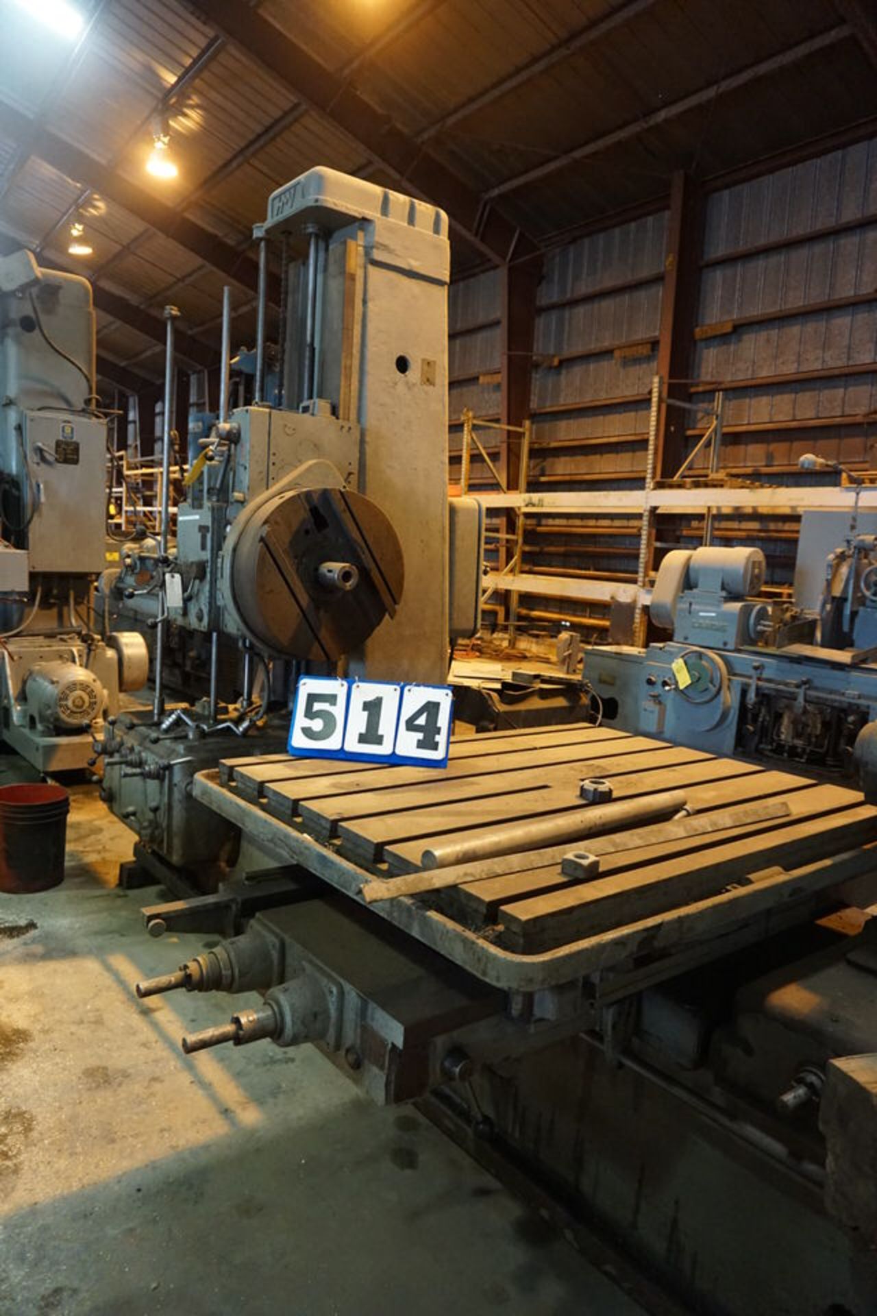 STENBERG HORIZONTAL BORING MILL MDL; AV90, 36" X 42" TABLE, TAILSTOCK