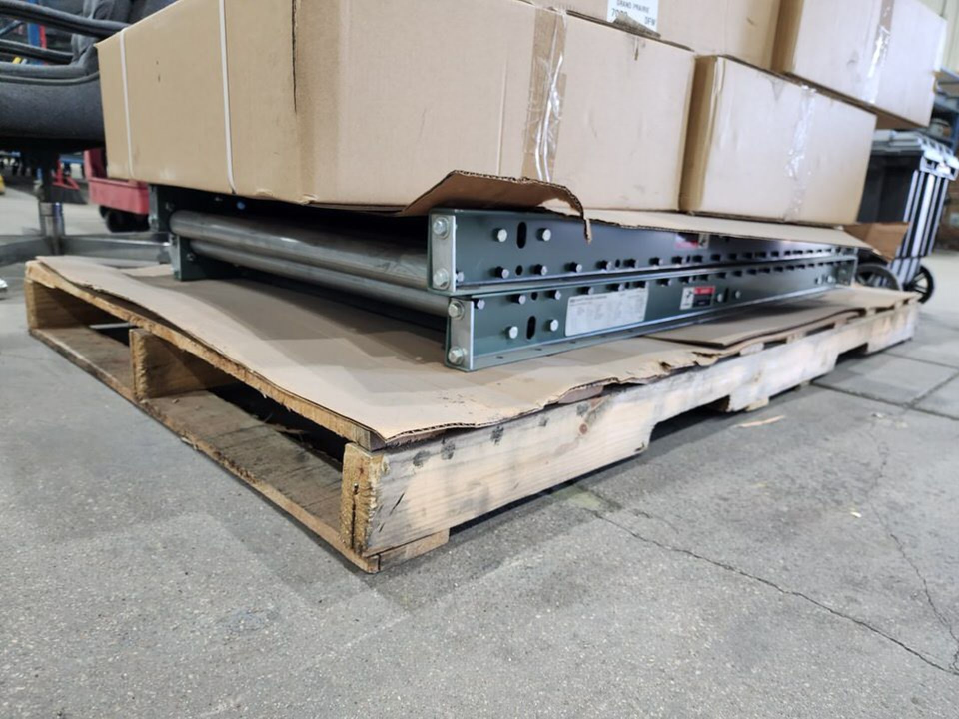 U-Line H-4070 30" x 5" Gravity Roller Conveyer W/ (4) 20" x 24-36" HD H-Stands For 1.9"dia - Image 6 of 8