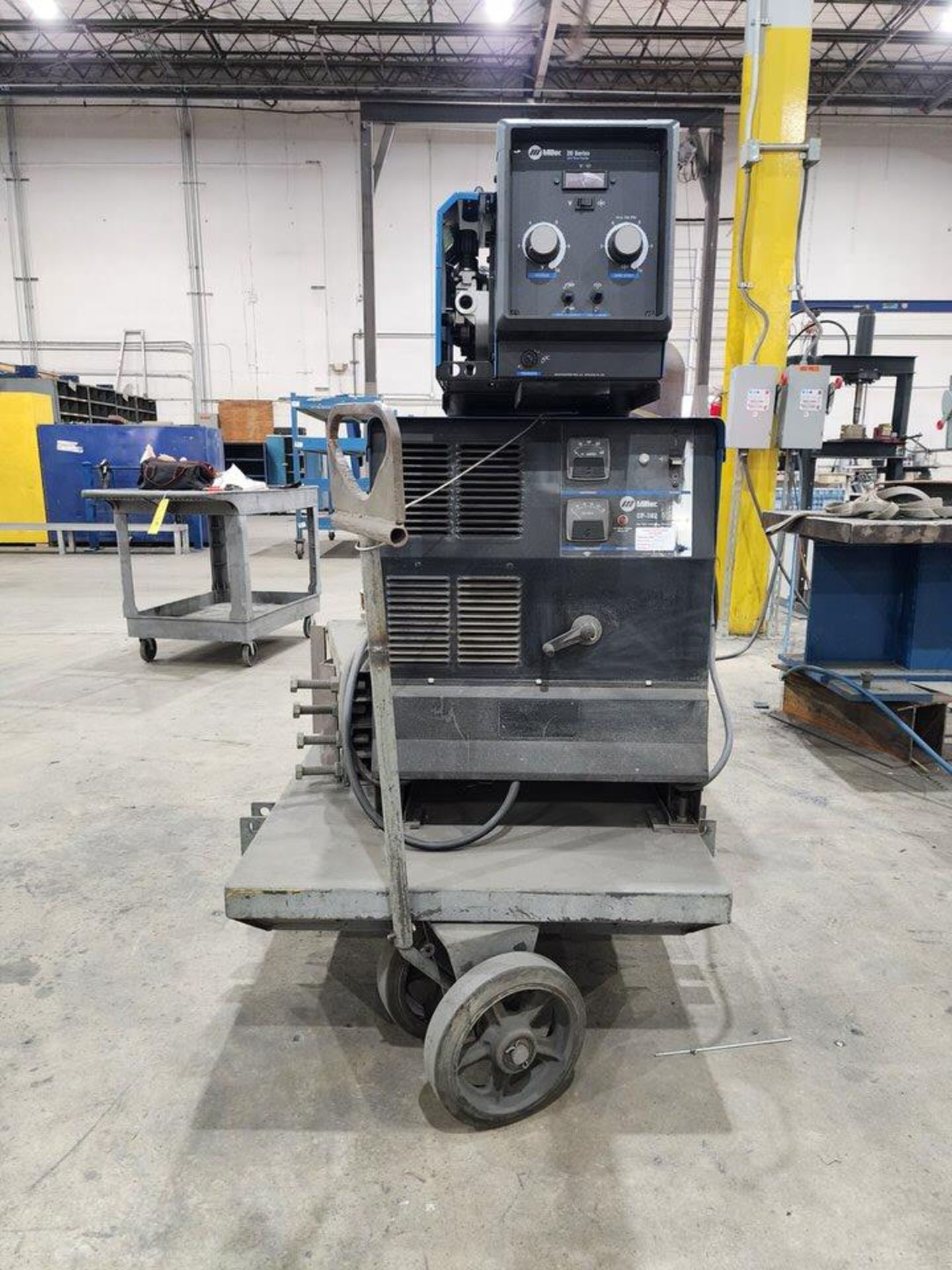 Miller CP-302 Mig Welder 200-230/460V, 3PH, 38/33/16.5A