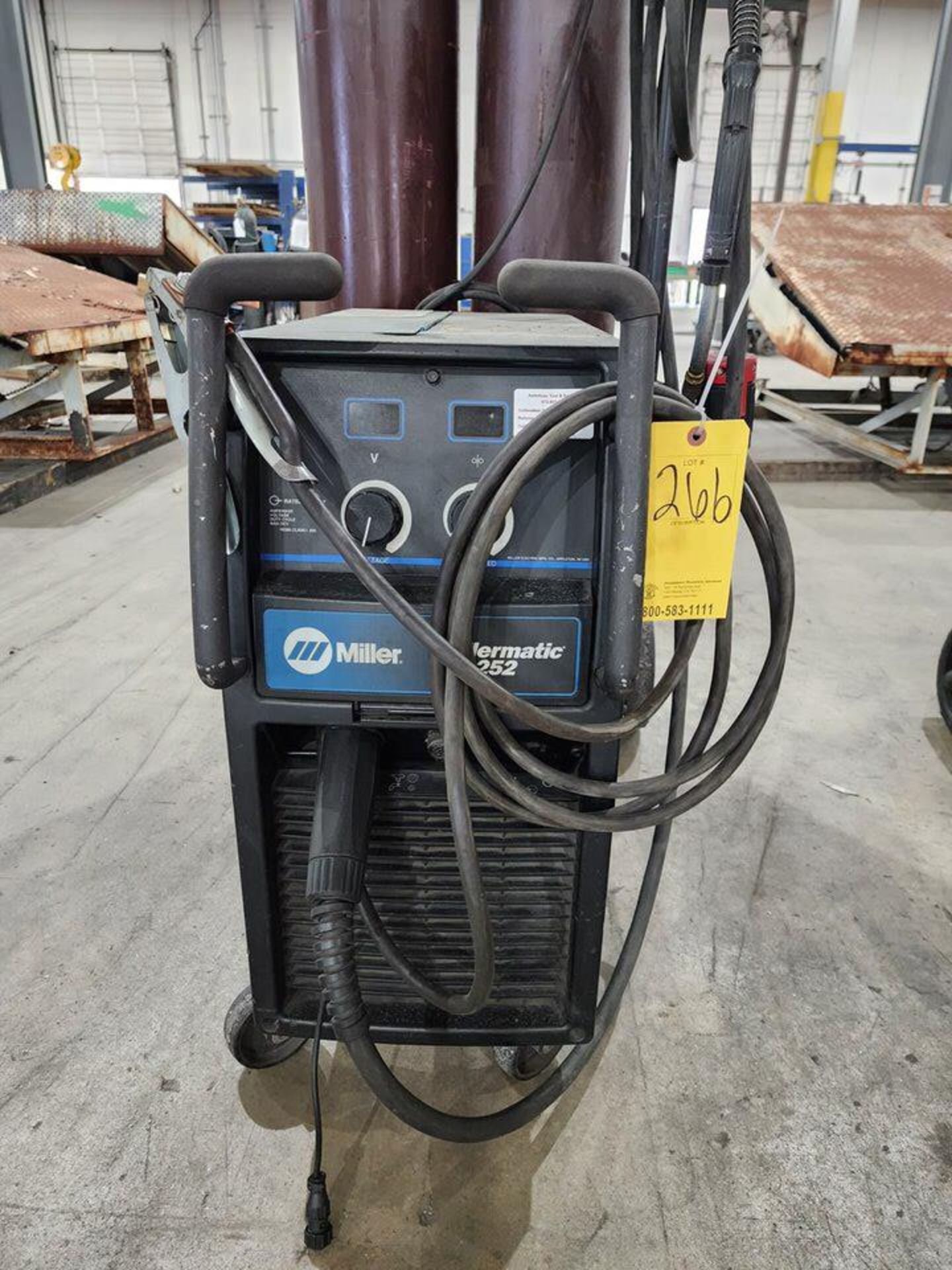 Miller Millermatic 252 Mig Welder 230/460/575V, 1PH, 60HZ, 7.5kW (Bottle Excl.)