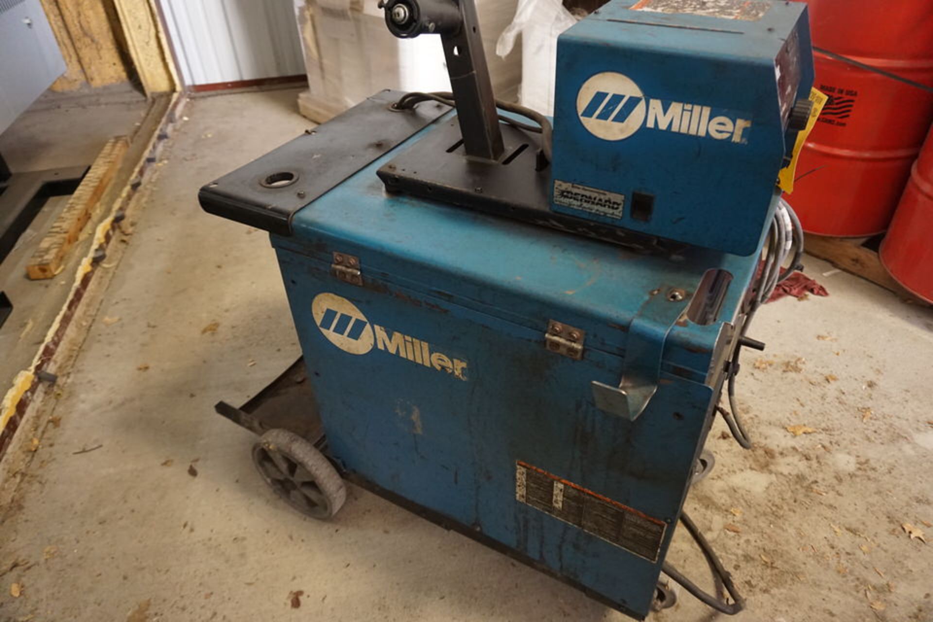 Miller CP302 CN-DC Welding Power Source w/ Miller 22A Wire Feeder, 220V, #PH (LOCATION: Alvarado,TX - Image 2 of 5